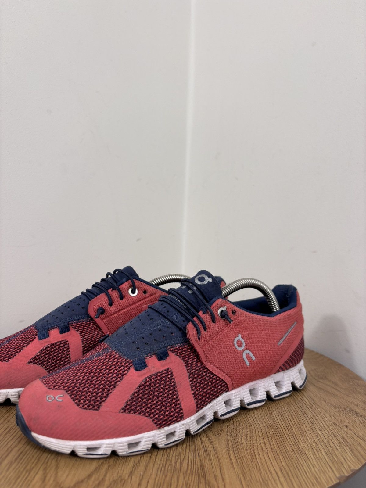 On On Running Cloud Coral/Pacific Women’s Athletic Sneakers Size US 7.5 / IT 37.5 - 10 Thumbnail
