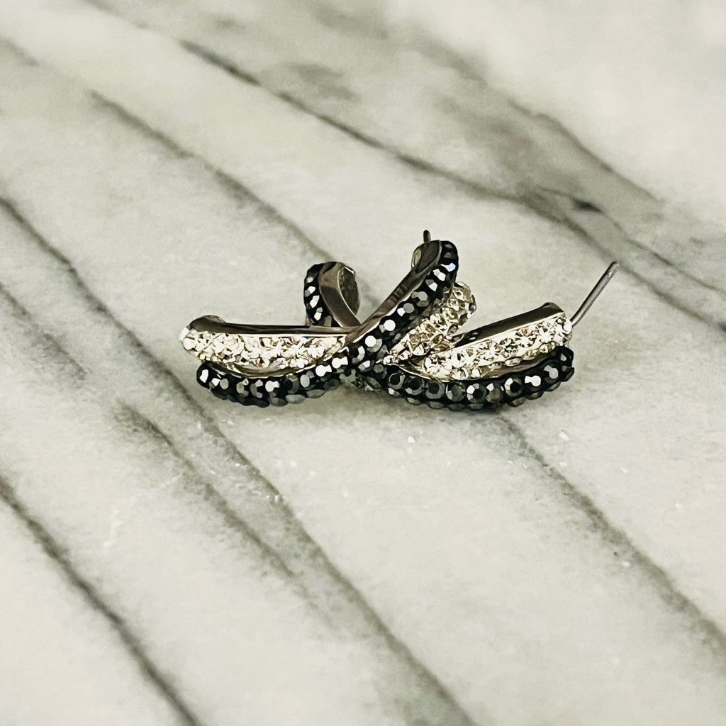 Vintage Vintage Crystal Dangle Earrings Black X Drop 1980s Size ONE SIZE - 2 Thumbnail
