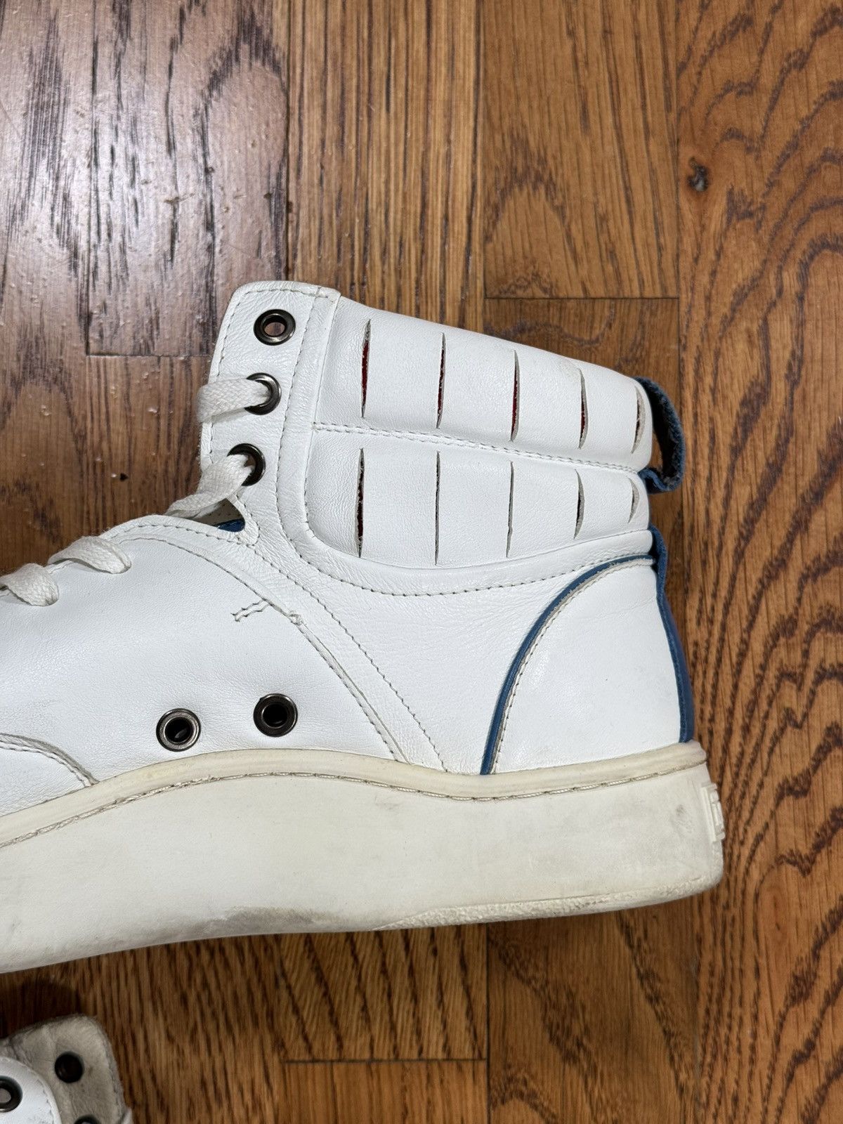 Alexander McQueen × Puma Alexander McQueen x Puma High Top Sneakers White Leather Size US 11 / EU 44 - 9 Thumbnail
