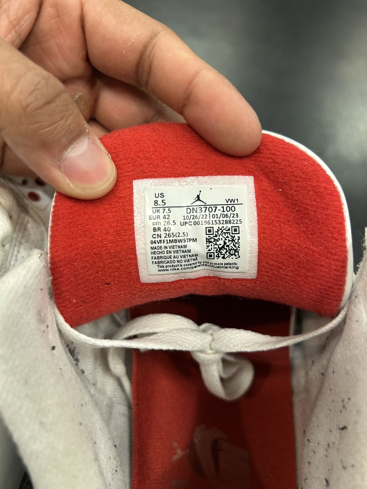 Jordan Brand Jordan 3 Retro White Cement Reimagined Size US 8.5 / EU 41-42 - 5 Thumbnail