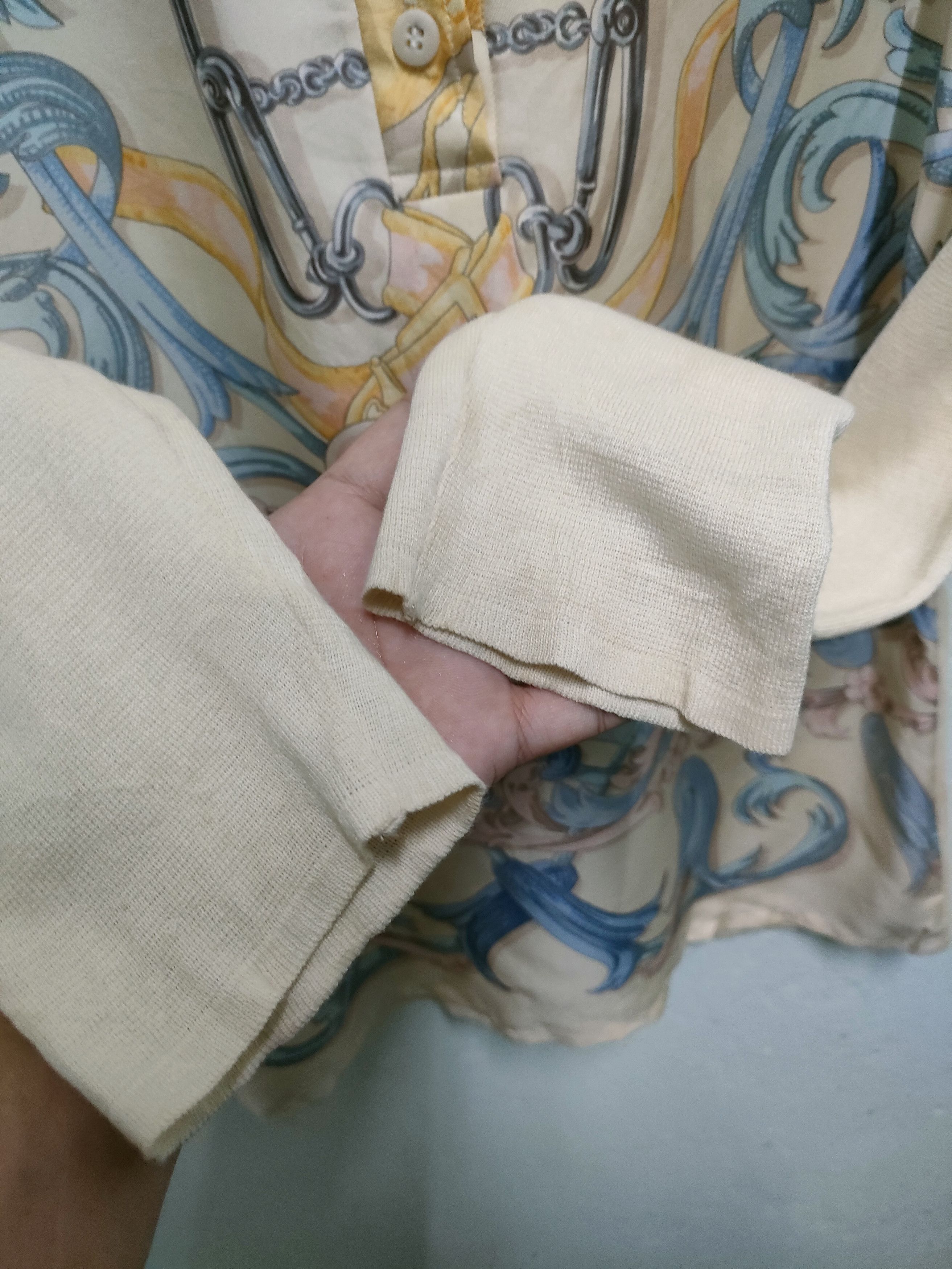 Hermes Hermes 100%Silk Blouse Size S / US 4 / IT 40 - 4 Thumbnail