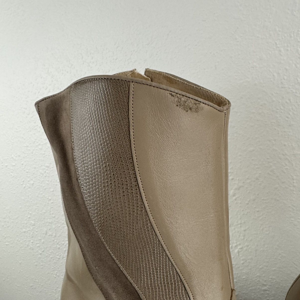 Vintage HILL & DALE Vintage 1970s Tan Beige Leather Ankle Boots Size US 9.5 / IT 39.5 - 5 Thumbnail