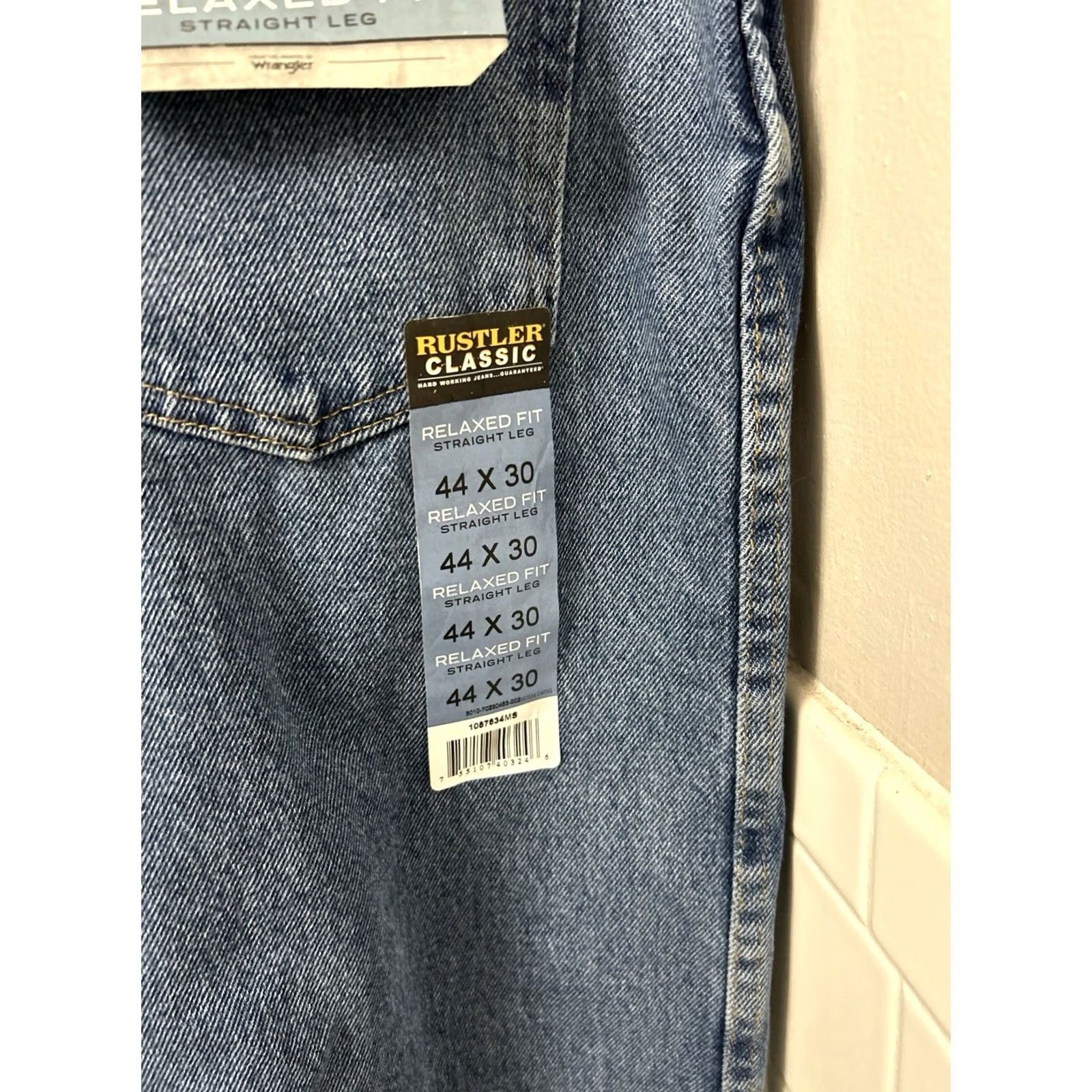 Wrangler Wrangler Rustler Jeans Mens 44x30 Light Wash Relaxed Fit Heavyweight Denim NWT Size US 44 / EU 60 - 5 Thumbnail