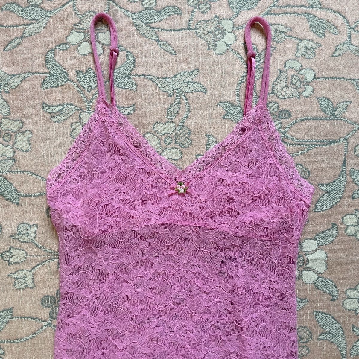 Victoria's Secret Victoria’s Secret Pink Floral Lace Camisole (XS–S) Size S / US 4 / IT 40 - 4 Thumbnail