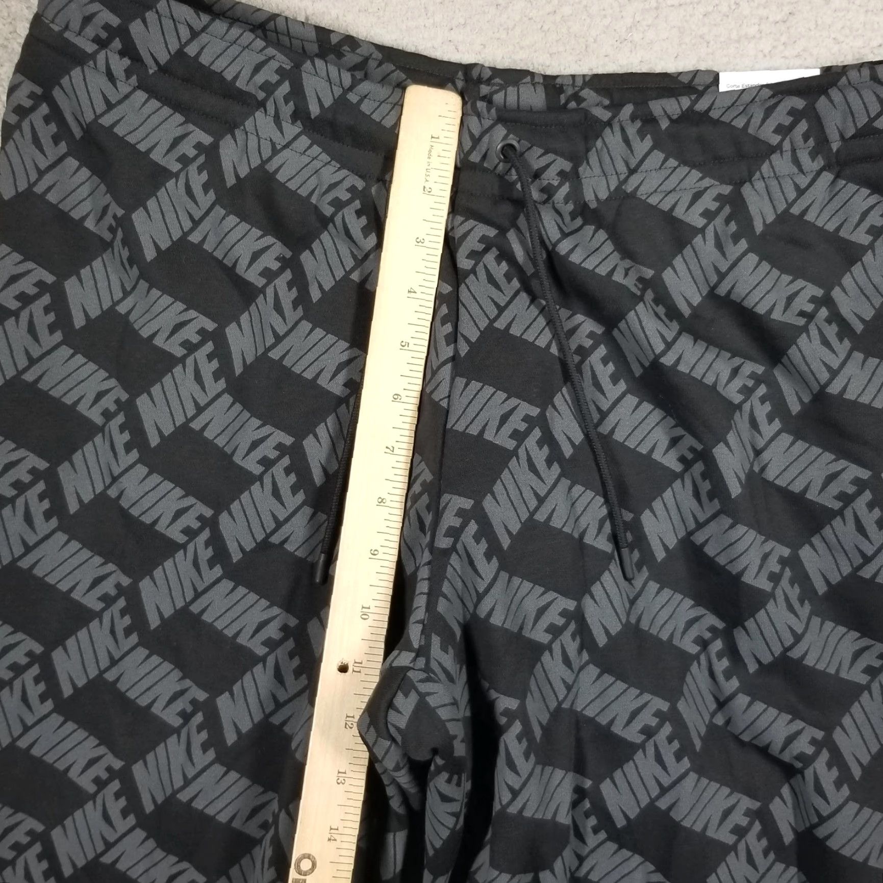 Nike Nike Pants Womens Large Black Gray Sportswear Fleece Joggers AOP DV0029-010 Size 36" / US 14 / IT 50 - 5 Thumbnail