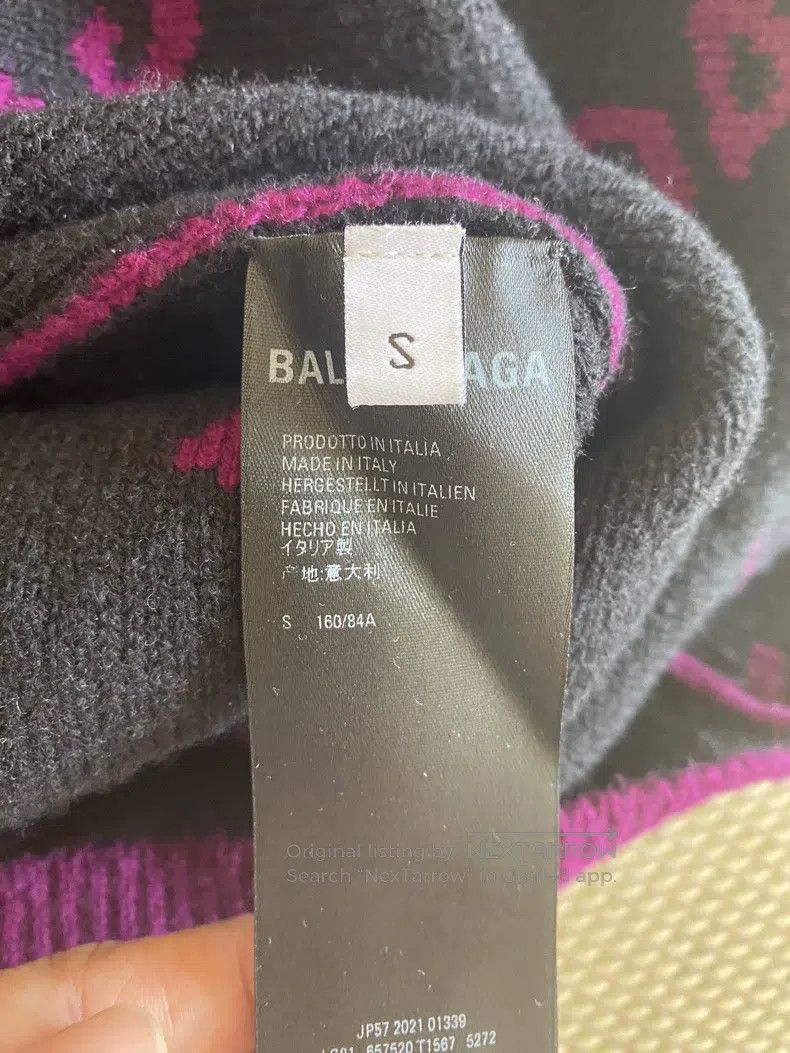 Balenciaga Balenciaga Sweater with Bullet Screen Letters Size US S / EU 44-46 / 1 - 4 Thumbnail