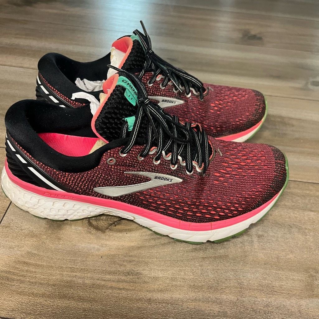 Brooks Brooks Ghost 11 Pink Athletic Running Shoe Women 10 Size US 10 / IT 40 - 3 Thumbnail