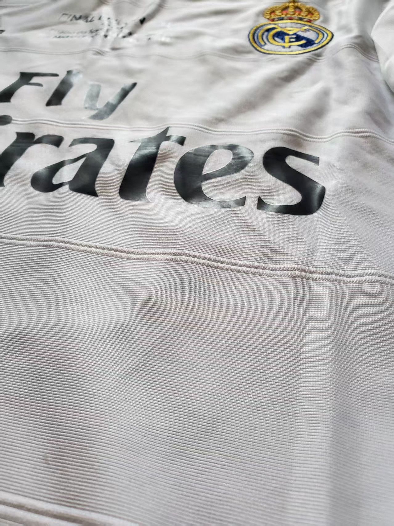 Other 2013 14 Real Madrid #11 Gareth Bale Jersey Longsleeve Size US XL / EU 56 / 4 - 5 Thumbnail