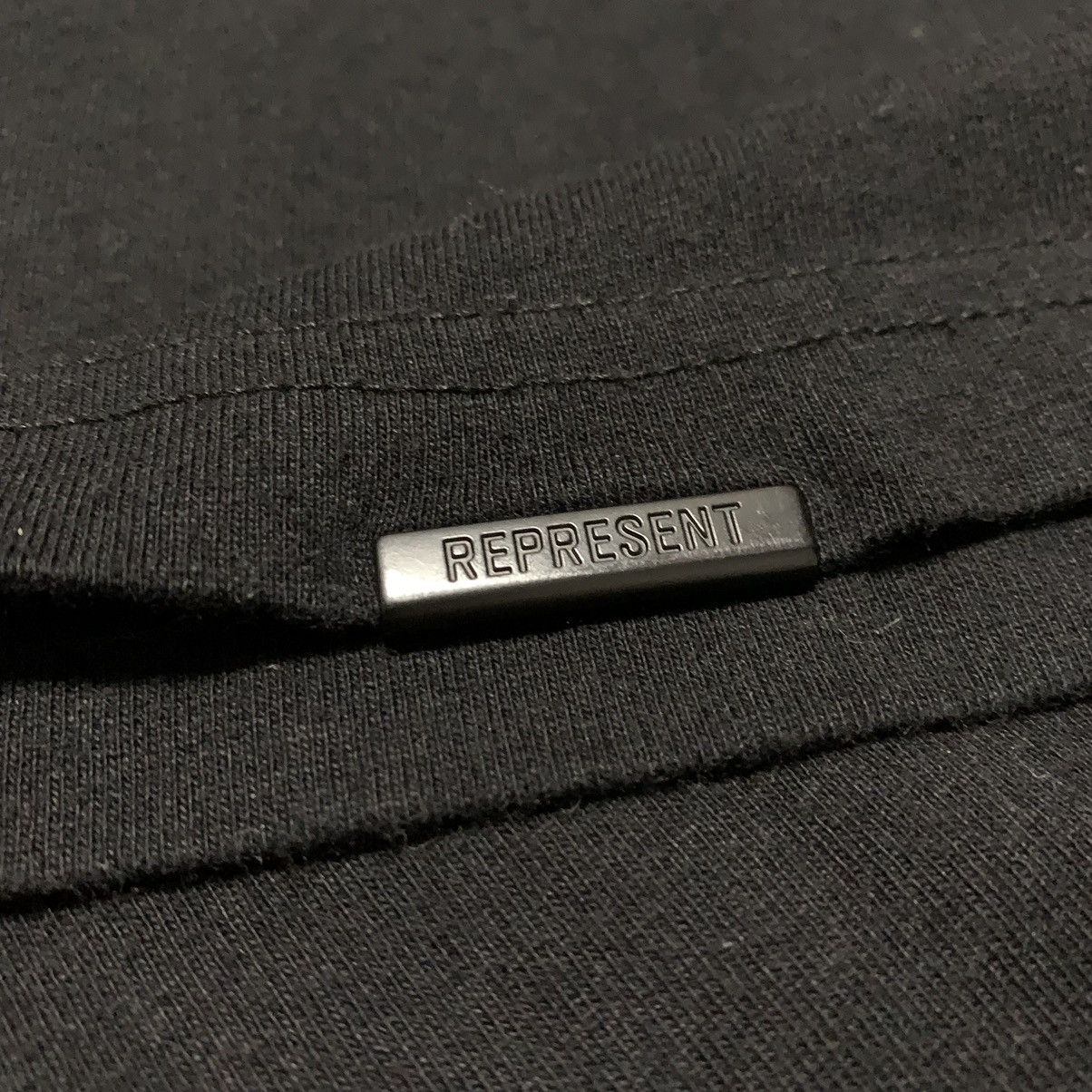 Represent Large Owners Club Signature Jet Black Tee