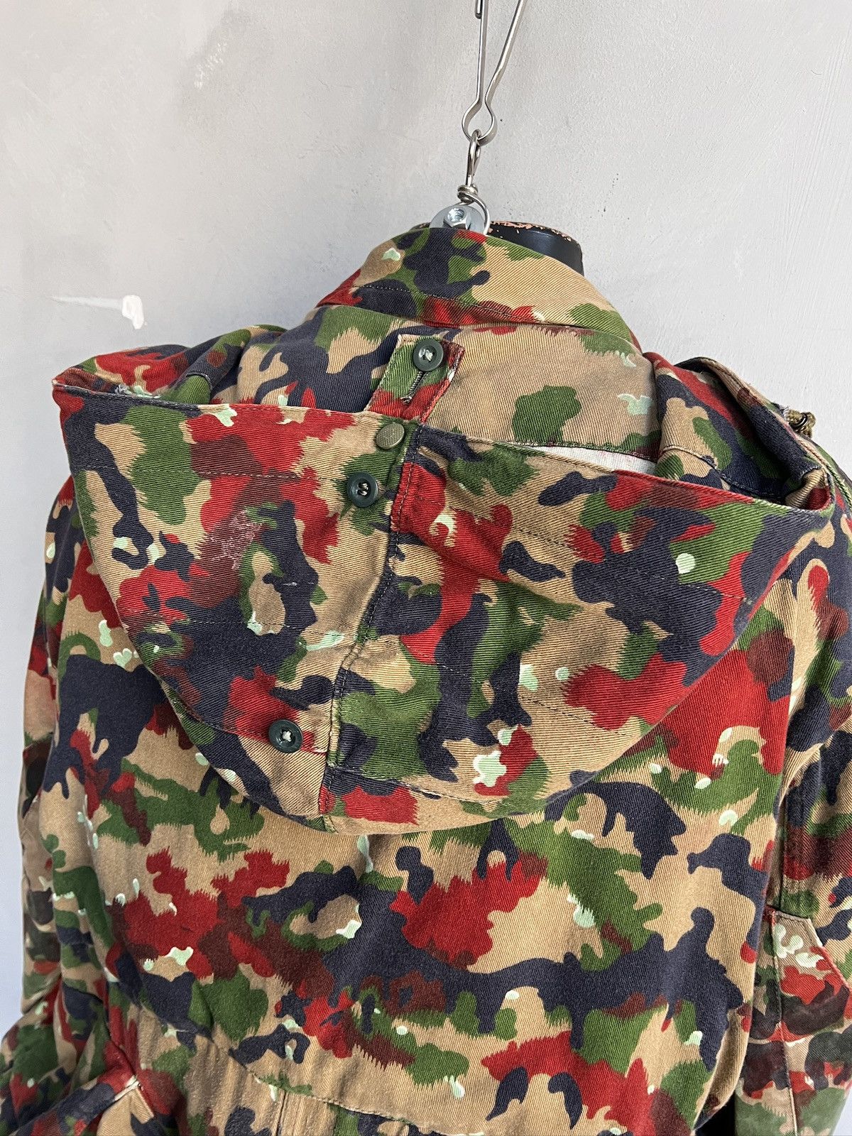 Issey Miyake Vintage Multi Camo Military Hooded jacket swiss army Y2K Size US M / EU 48-50 / 2 - 12 Thumbnail