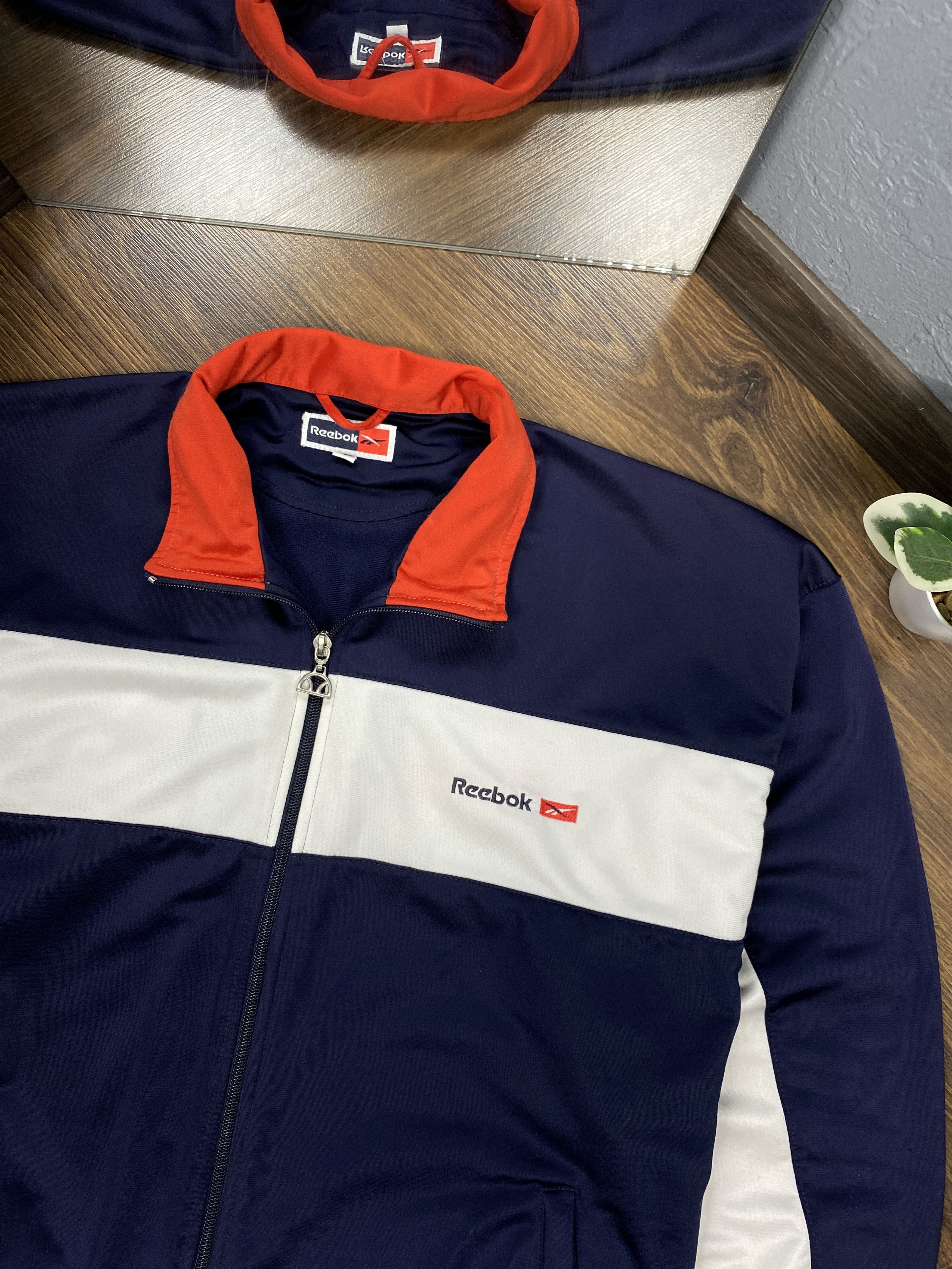 Reebok Reebok Vintage Mens Track Top Jacket Size US S / EU 44-46 / 1 - 5 Thumbnail