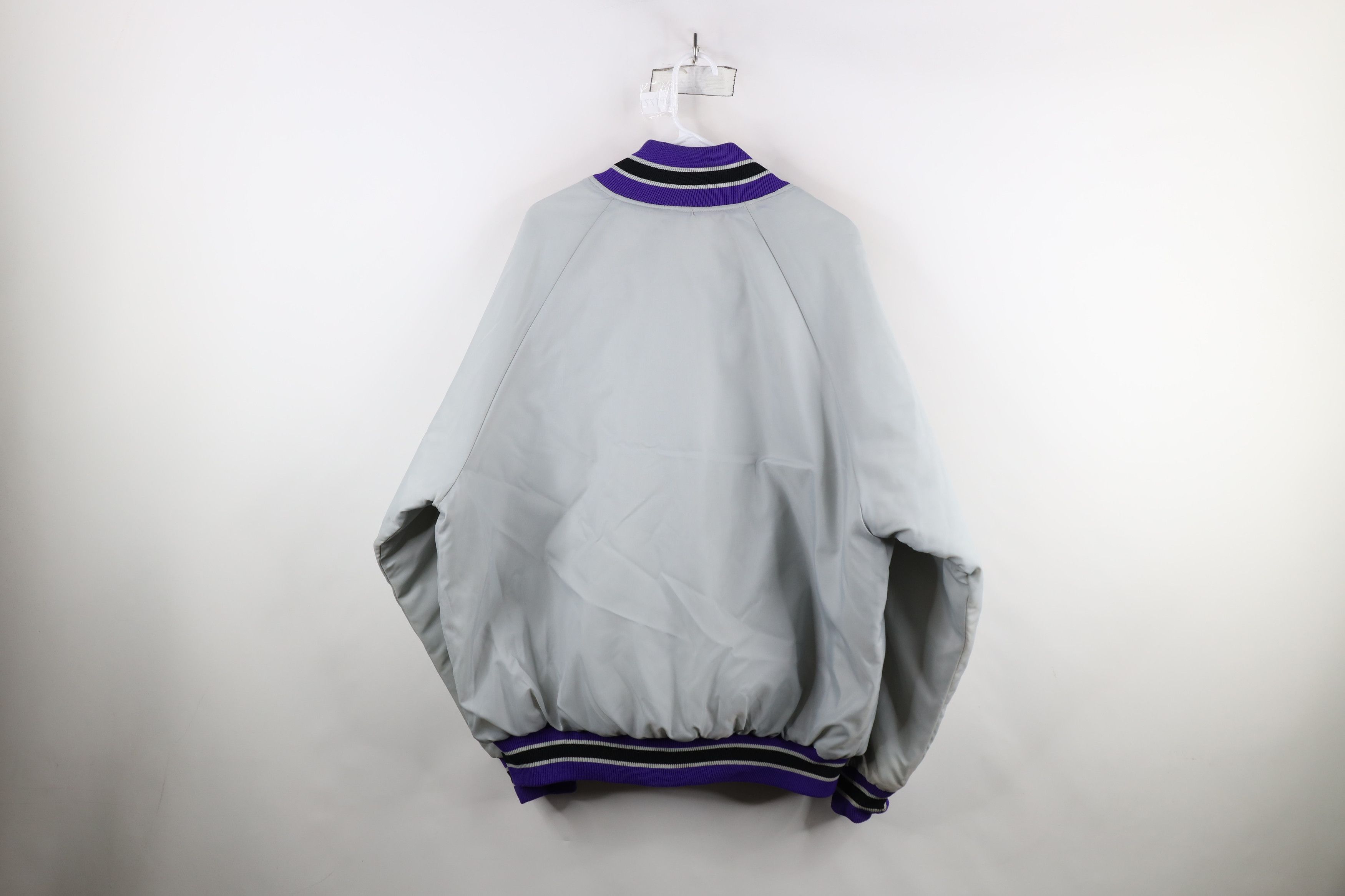 Vintage Vintage 80s 90s Streetwear Striped Quilted Bomber Jacket USA Size US XL / EU 56 / 4 - 12 Thumbnail