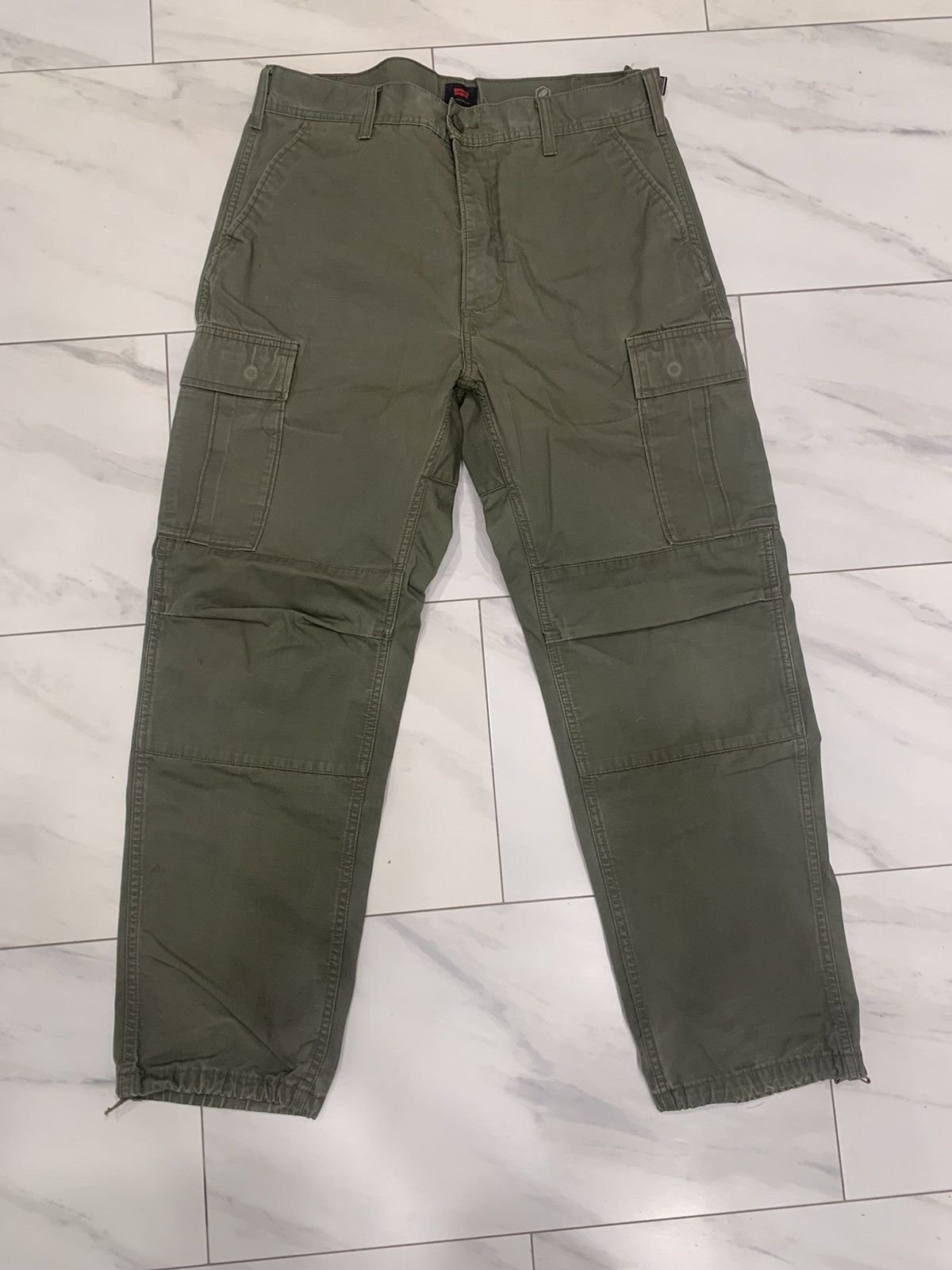 Levi's Levi’s x Cordura ripstop cargo pants Size US 34 / EU 50 - 1 Thumbnail