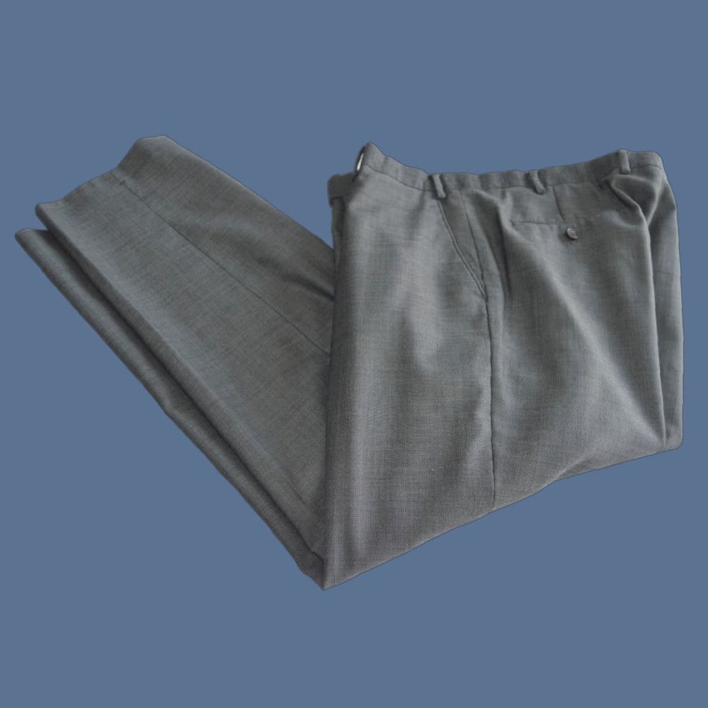 Ralph Lauren Mens Lauren Ralph Lauren Dress Pants Gray Wool Blend 36/32 Dress Pants Regular solid Gray Men’s Pants Size US 36 / EU 52 - 1 Thumbnail