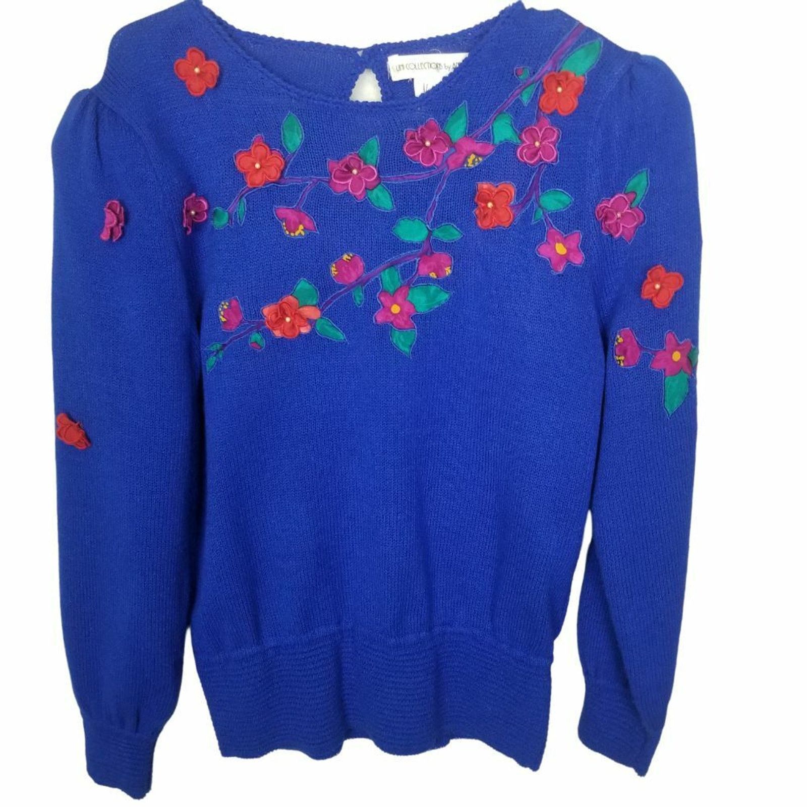 Neiman Marcus VTG Annie Crimmins Umi Collections Sweater Floral Applique Size M / US 6-8 / IT 42-44 - 1 Thumbnail