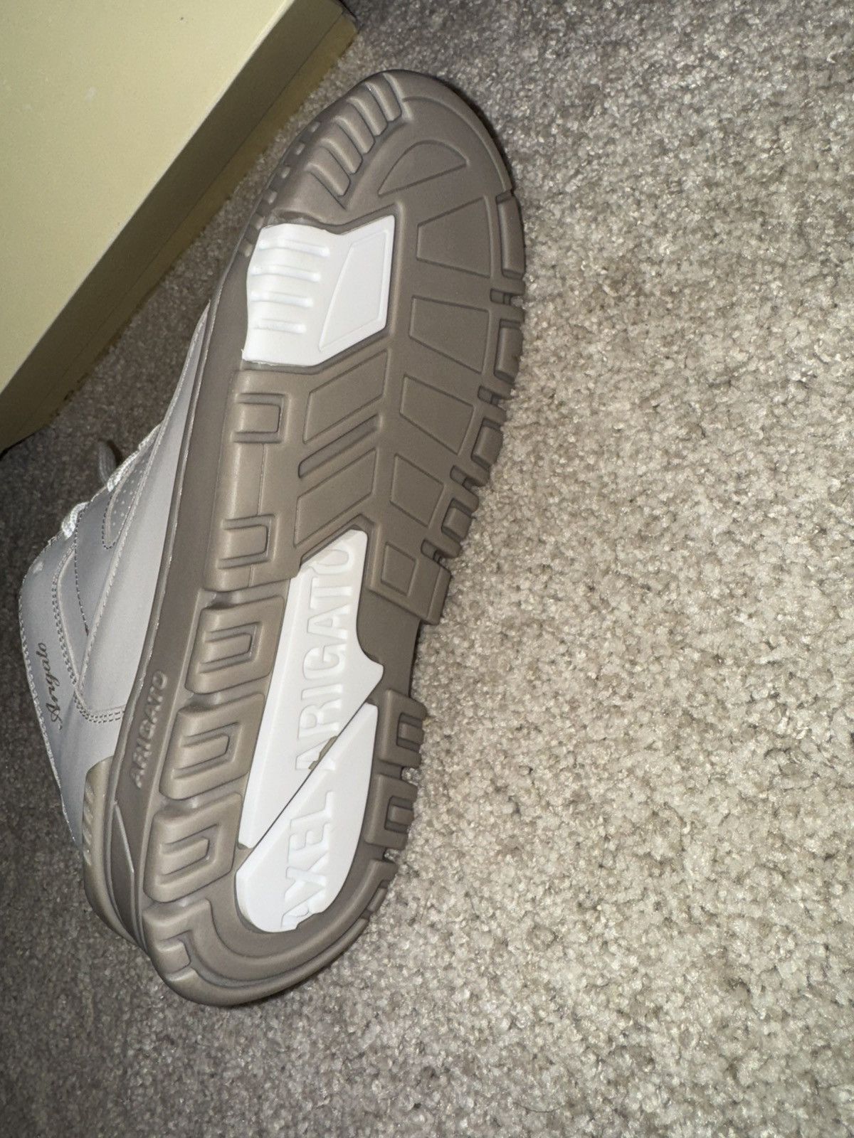 Axel Arigato Axel Arigato Area Lo Sneakers Beige Size US 6.5 / IT 36.5 - 4 Thumbnail