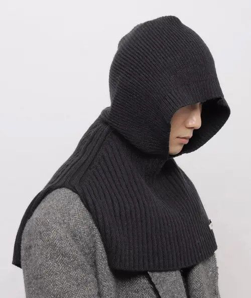 VIBE Outdoor retro knit hooded shawl poncho cloak scarves Size ONE SIZE - 1 Thumbnail
