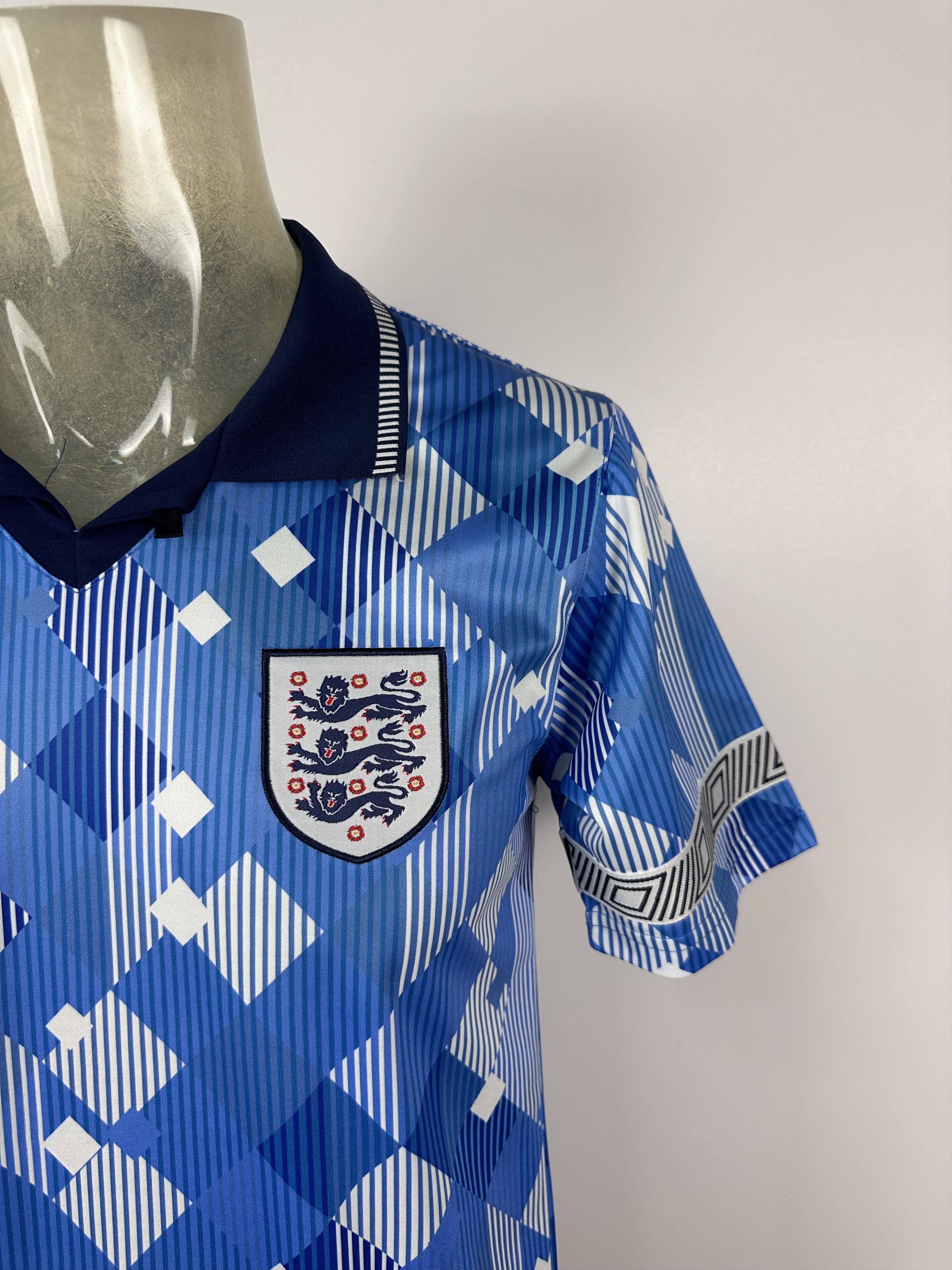 Umbro × Vintage England 1990 Football Shirt Soccer Jersey Reissue Umbro Size US M / EU 48-50 / 2 - 2 Thumbnail