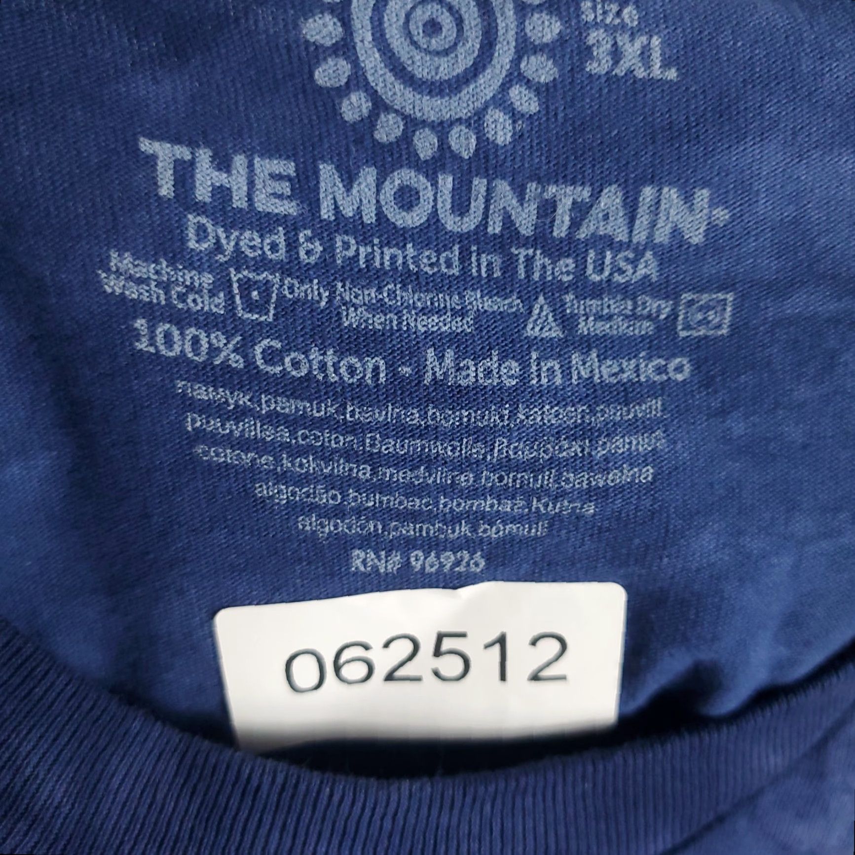The Mountain VINTAGE The Mountain Shirt Mens 3XL Blue Golden Retriever Puppy Flag Long Sleeve Size US XXL / EU 58 / 5 - 7 Thumbnail