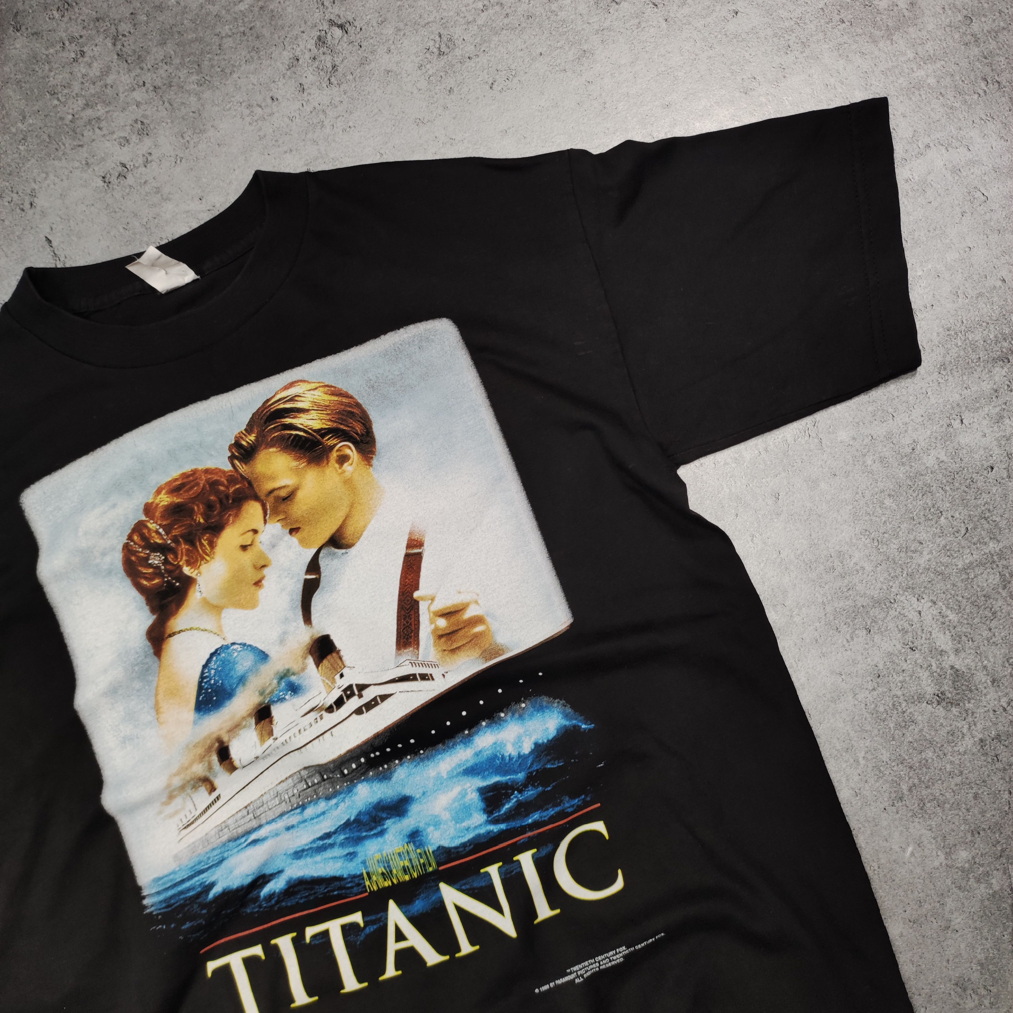 Band Tees × Vintage RARE Vintage Og 1998 Titanic Merch Promo Tee Size US M / EU 48-50 / 2 - 4 Thumbnail