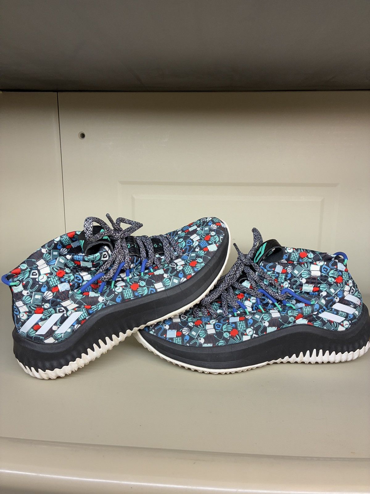 Other Adidas F36564 Dame 4 Camp Multicolor woven Men's 4 Size US 5 / EU 37 - 1 Thumbnail