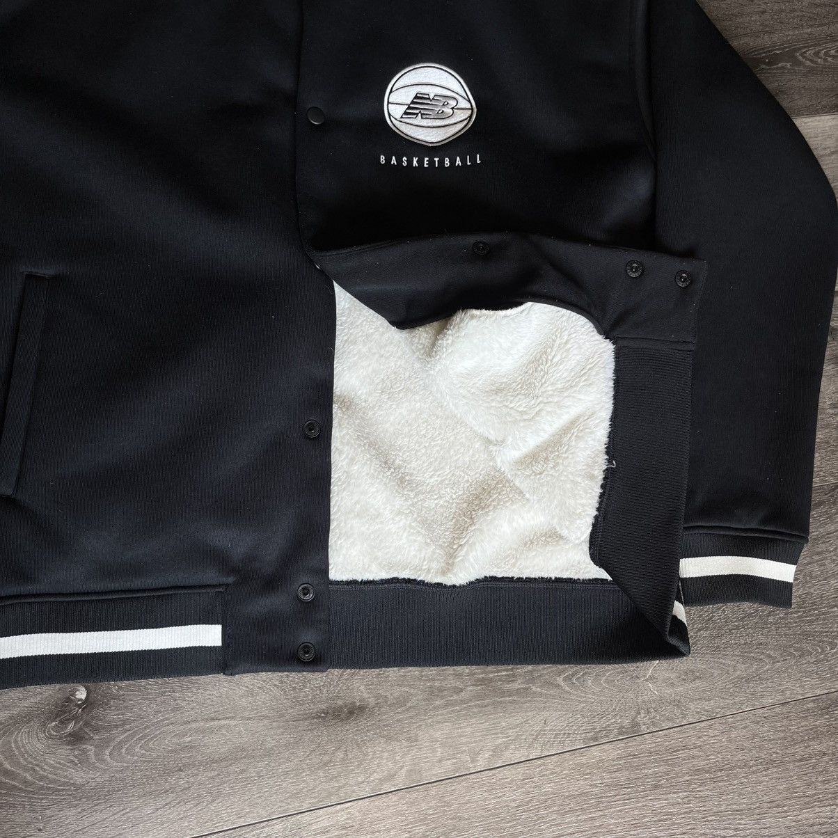 New Balance New Balance Basketball Fleece Lined Button Up Varsity Jacket Size US L / EU 52-54 / 3 - 3 Thumbnail