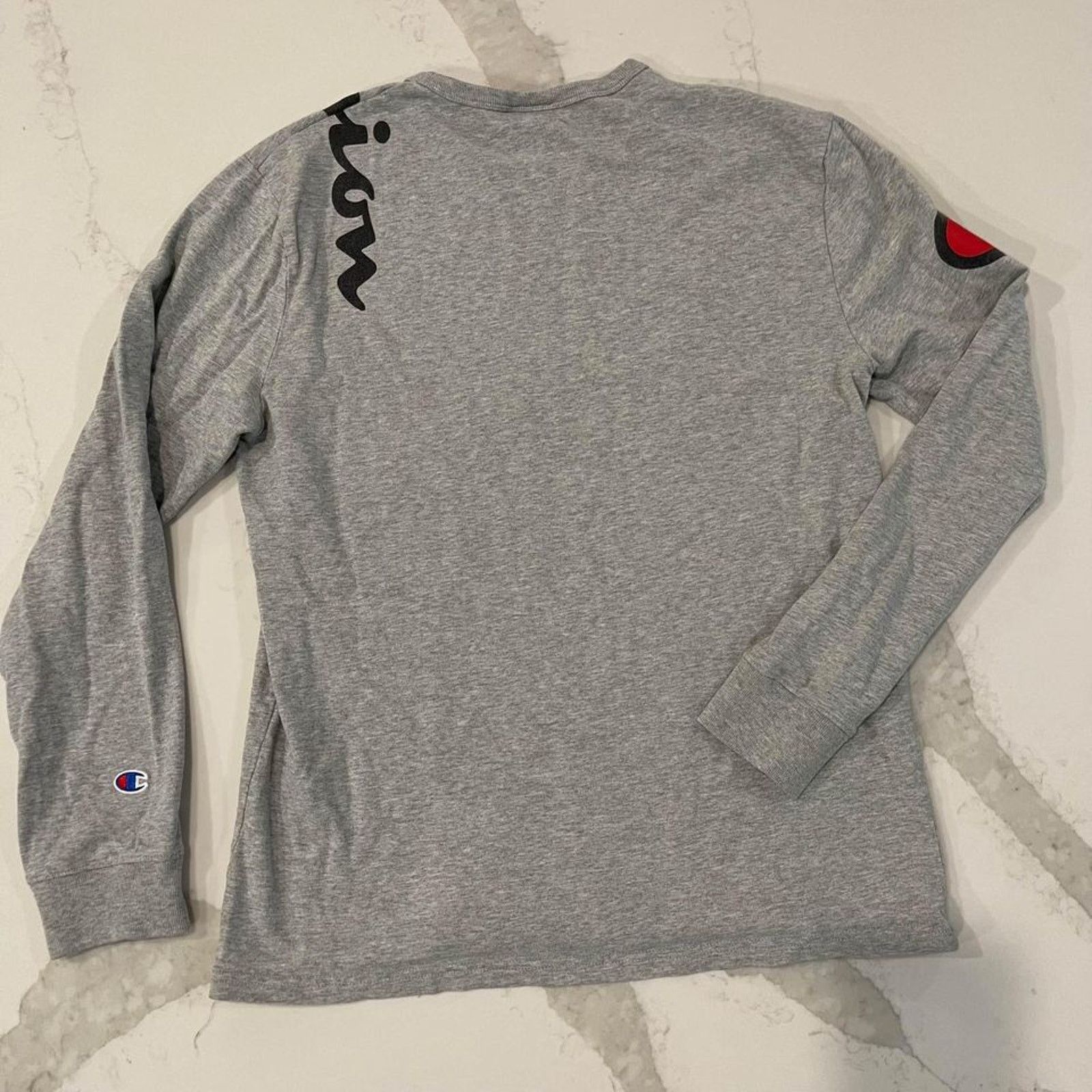 Champion Champion Shoulder Script Gray Long Sleeve Shirt Men Medium Size US M / EU 48-50 / 2 - 4 Thumbnail