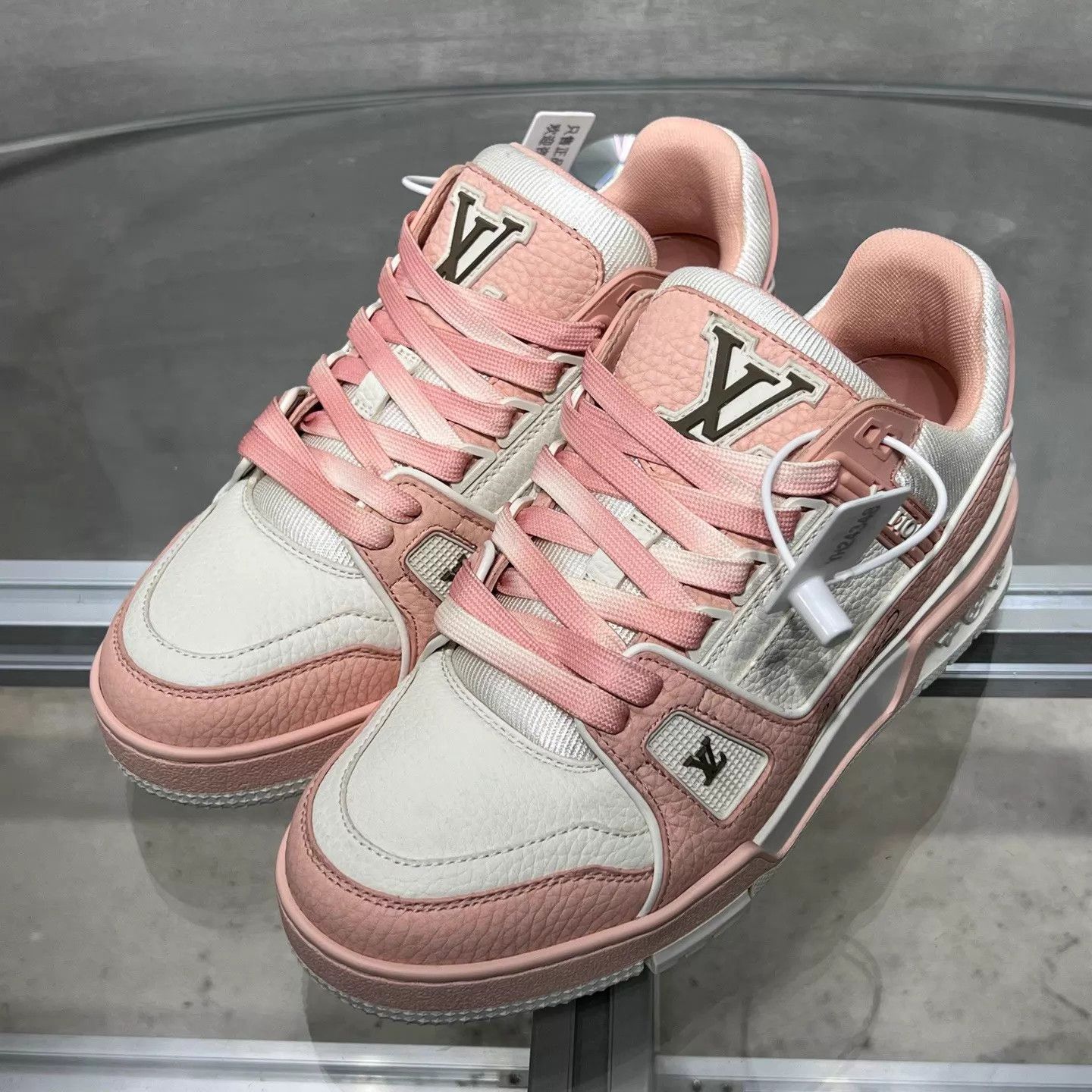 Louis Vuitton LV Trainer White Pink UK2/36 New in Box Tried On Size US 4.5 / IT 34.5 - 2 Thumbnail
