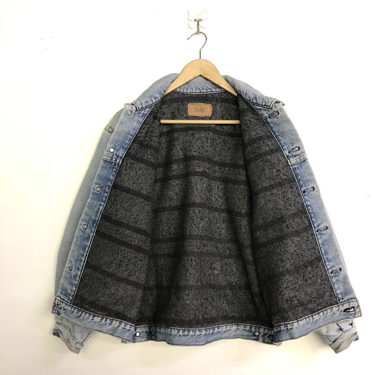 Levi's Vintage Clothing × Vintage Vintage Levi’s Big E Denim Light Wash Jacket Size US M / EU 48-50 / 2 - 12 Thumbnail