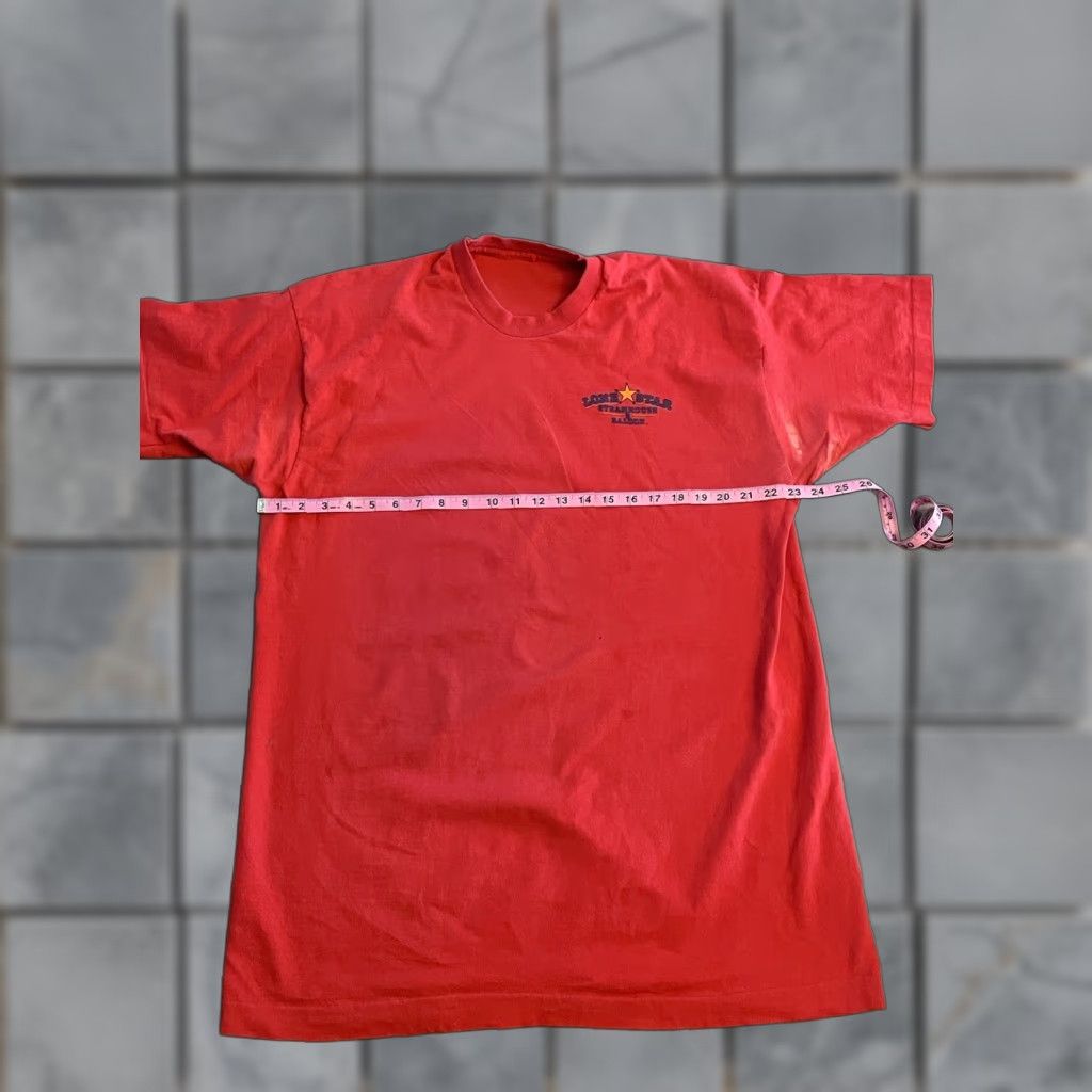 Fruit Of The Loom VINTAGE Texas Lone Star Steakhouse Tee T-Shirt Red XL Mens Fruit of the Loom Short Sleeve Crew Neck Cotton Blend Stars Size US XL / EU 56 / 4 - 1 Thumbnail
