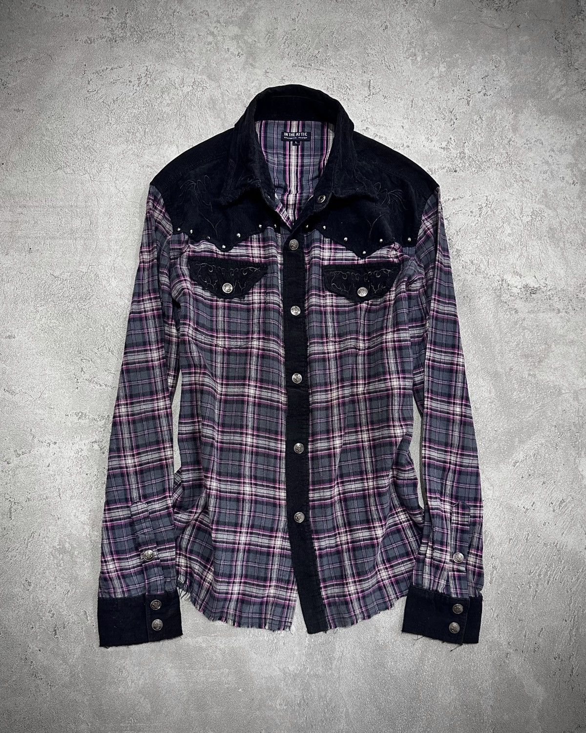 Japanese Brand Vkei In The Attic Studded Flannel Shirt Size US M / EU 48-50 / 2 - 1 Thumbnail