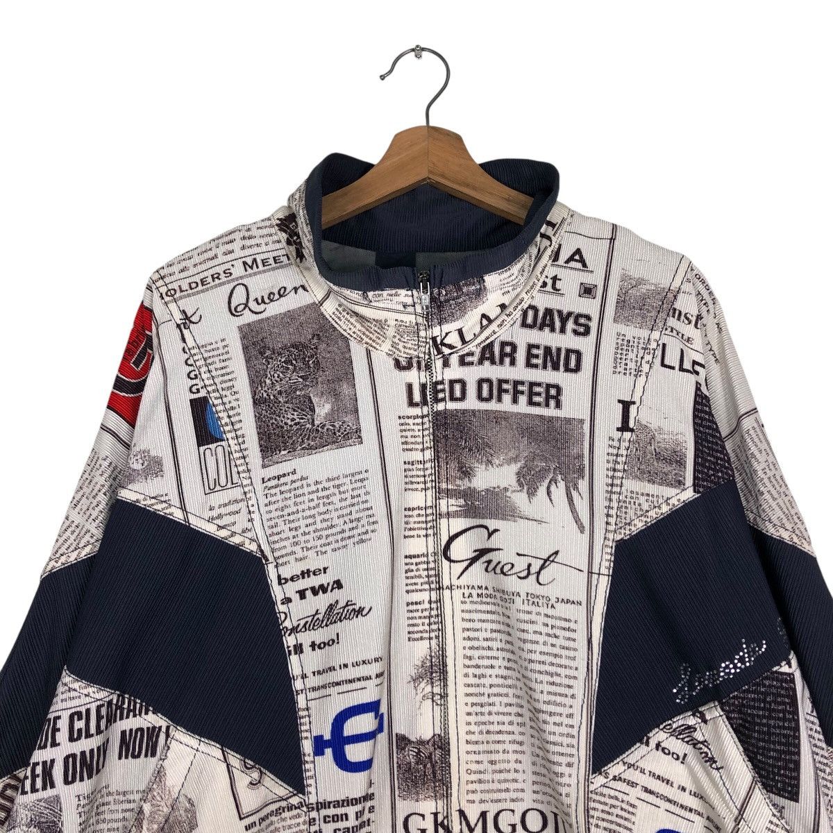 Japanese Brand 📌Vintage Newspaper Zipper Jacket Full Print Size US M / EU 48-50 / 2 - 4 Thumbnail