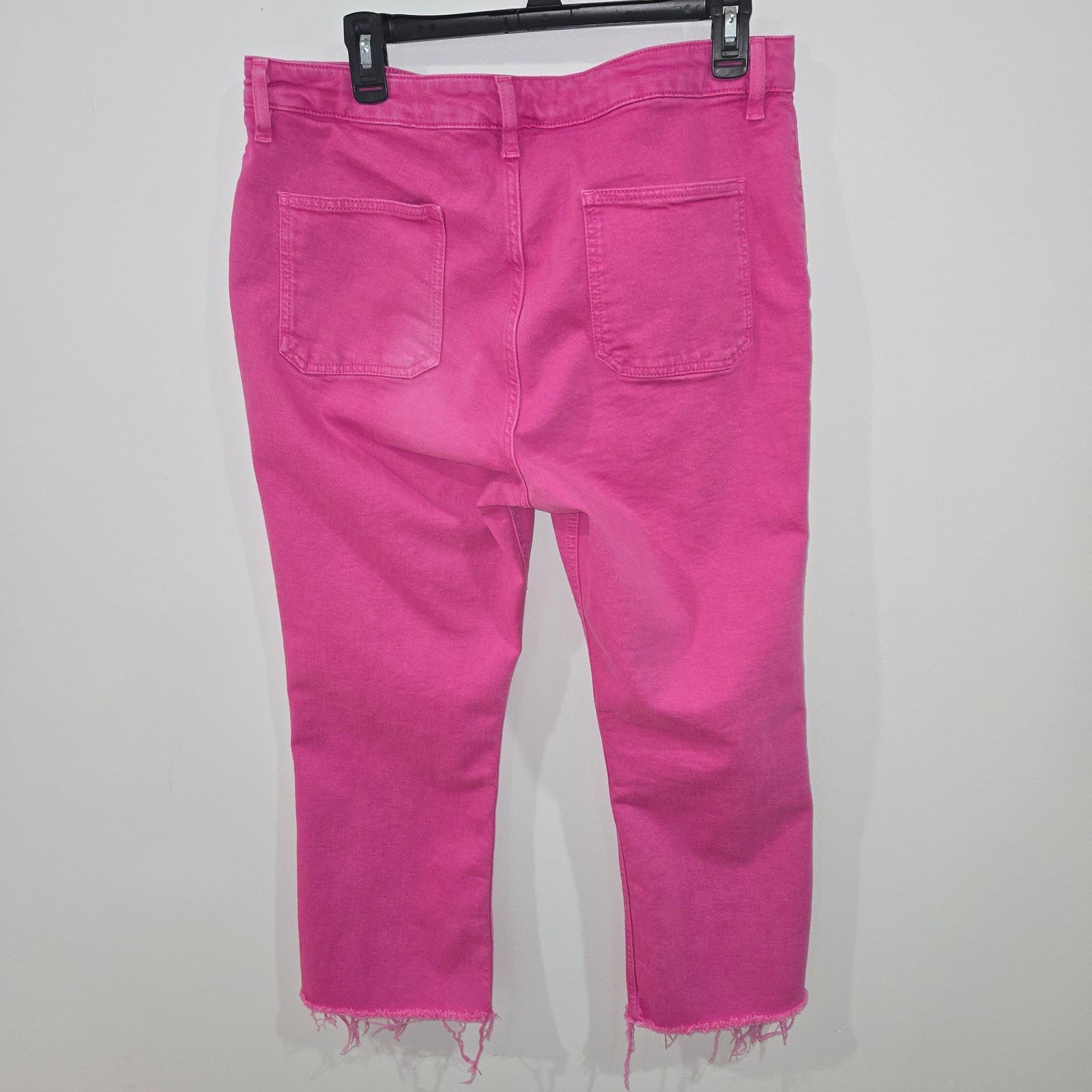 Zara Zara Size 14 Women's Bright Hot Pink Frayed Hem High Rise Size 36" / US 14 / IT 50 - 4 Thumbnail
