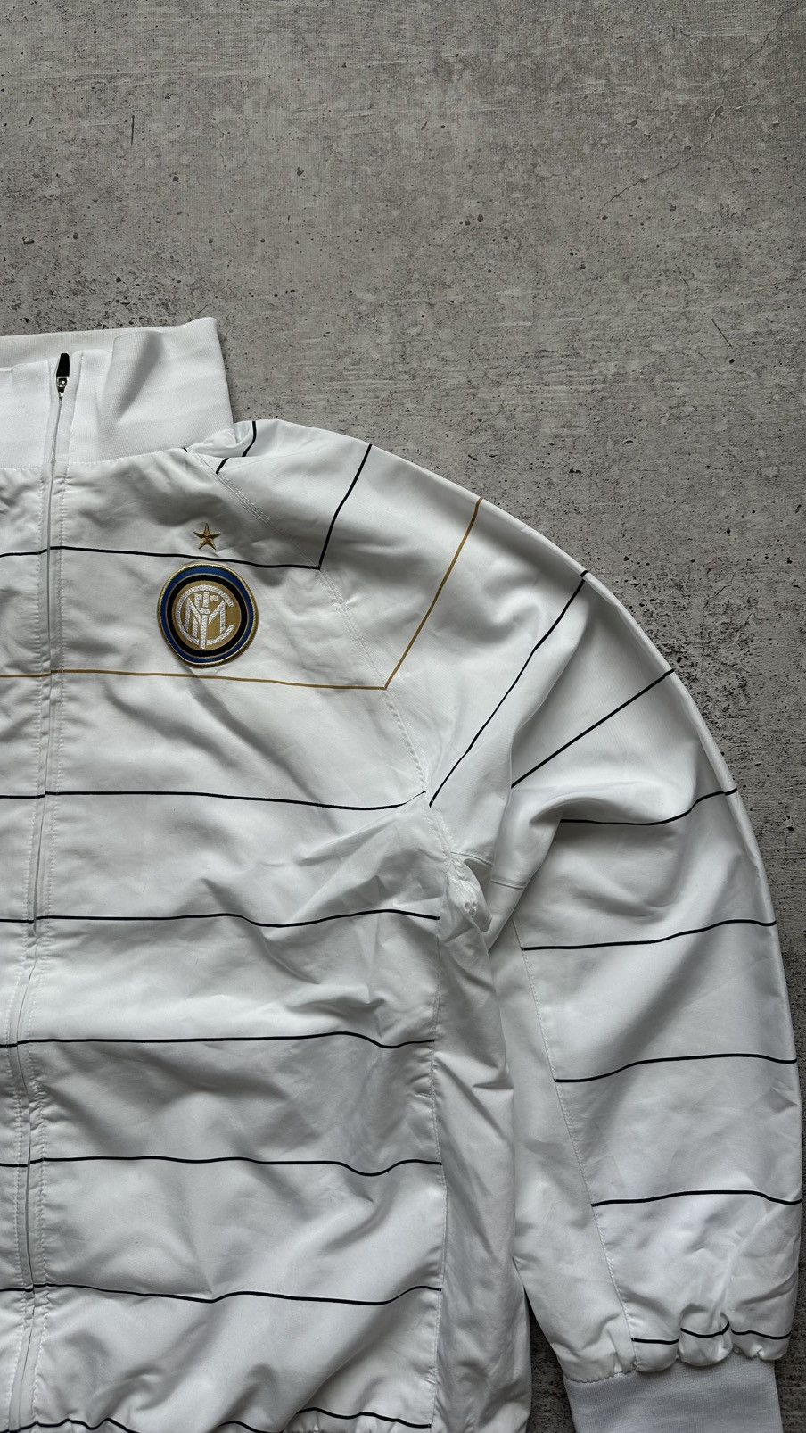 Nike Rare Nike Vintage Internazionale Milano Track Jacket Size US XL / EU 56 / 4 - 2 Thumbnail