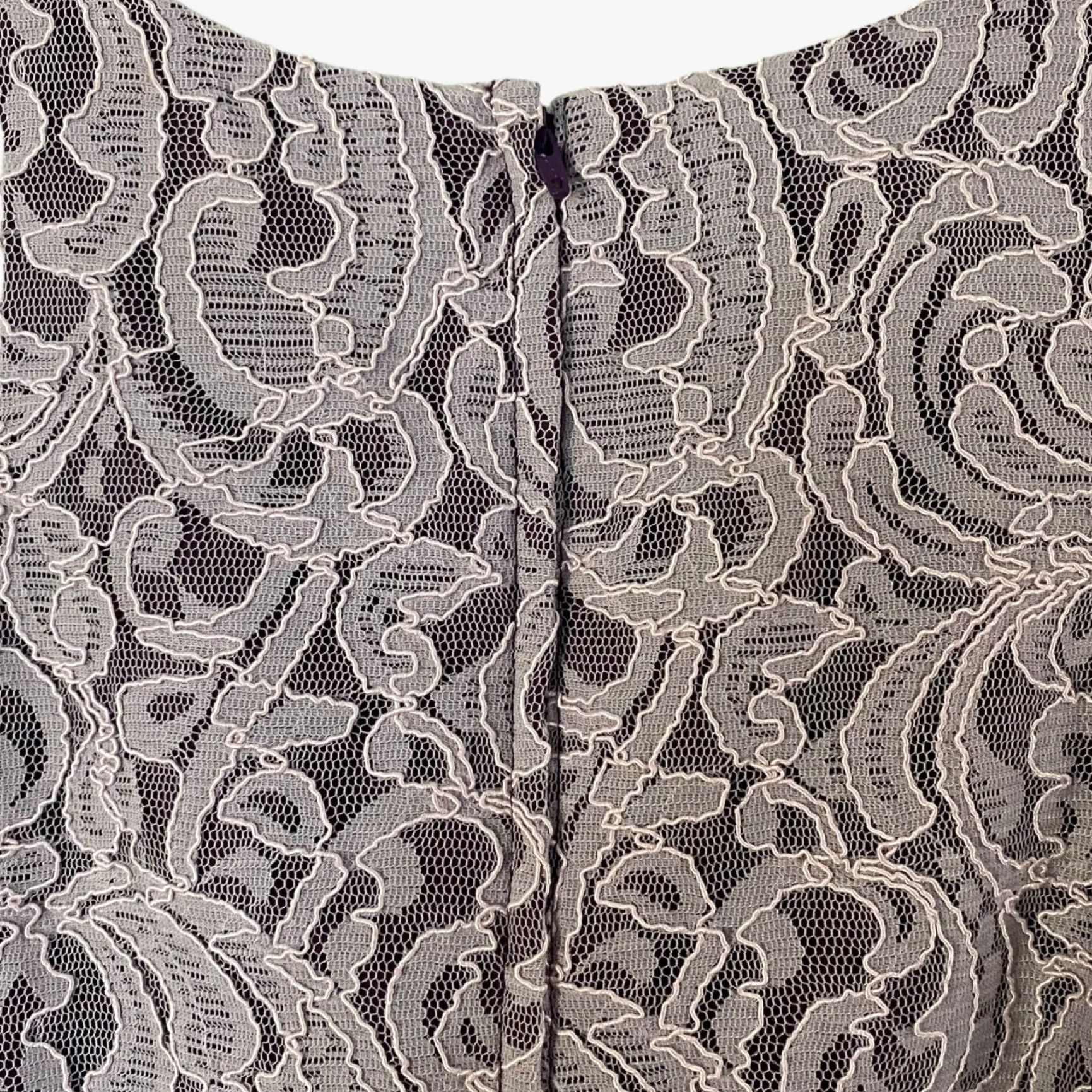 Vintage VINTAGE The Dessy Collection Purple Floral Lace High-Neck Crop Top Sleeveless Women's 8 Size M / US 6-8 / IT 42-44 - 7 Thumbnail