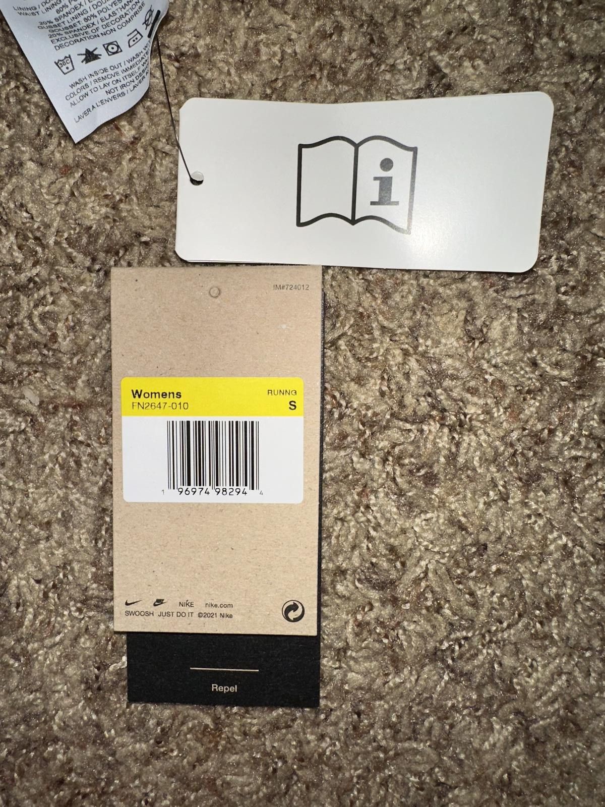 Designer Nike Trail Women's Repel Mid-Rise 3" Brief-Lined Running Shorts Sample Size 28" / US 6 / IT 42 - 9 Thumbnail