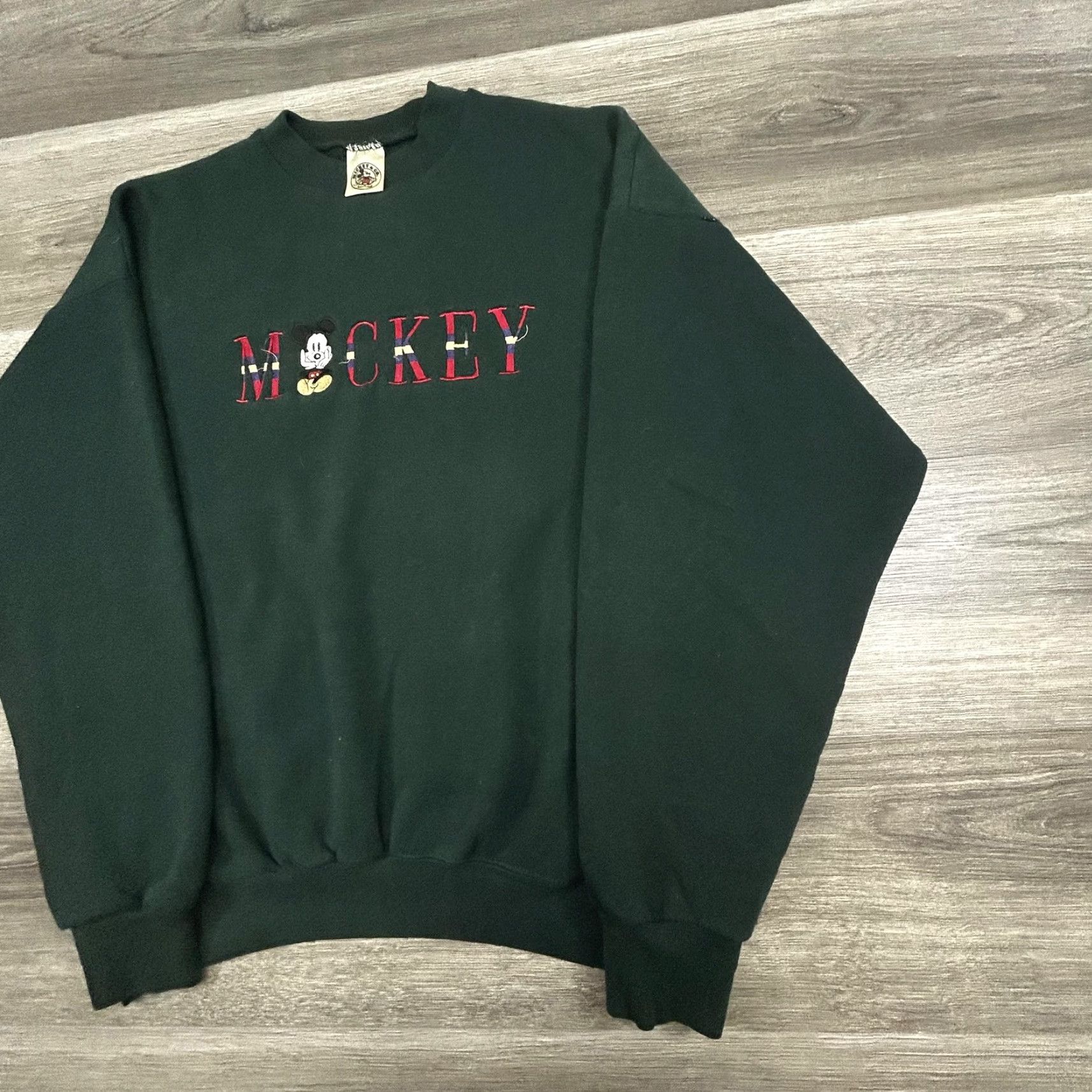 Mickey & Co. VINTAGE Mickey Sweatshirt Mens XL Green Embroidered Mickey Mouse Graphic 90s Pullover Crew Neck Size US XL / EU 56 / 4 - 4 Thumbnail