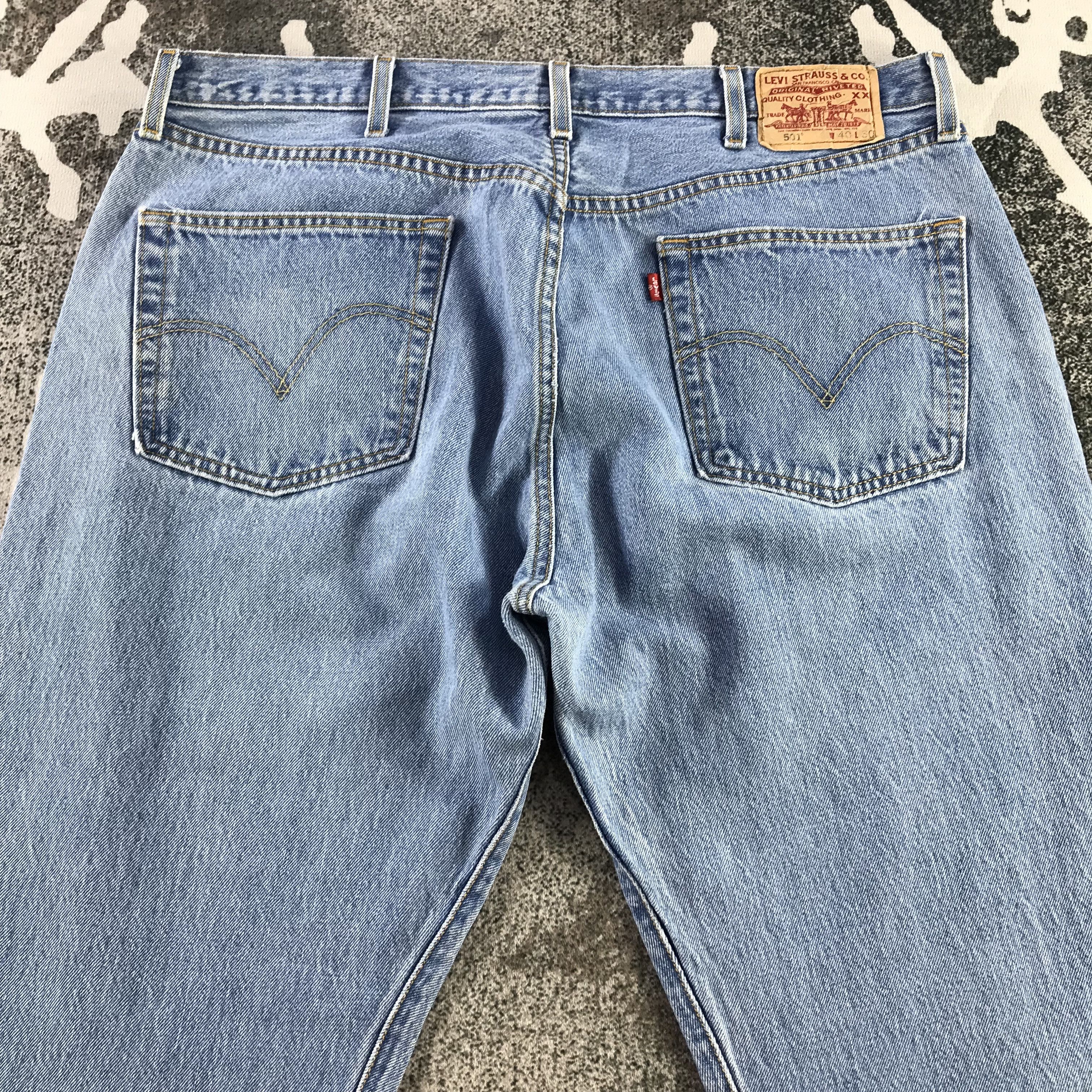 Levi's Vintage Levis 501 Jeans Medium Wash KJ3368 Size US 40 / EU 56 - 4 Thumbnail