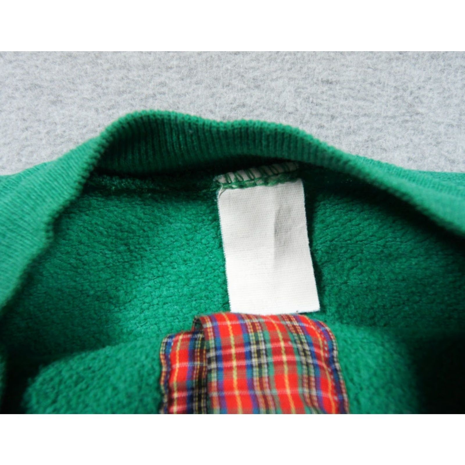 Vintage Vintage Raglan Sweatshirt Adult Large Green Crewneck 80s Sweater Patchwork Whale Size US L / EU 52-54 / 3 - 6 Thumbnail