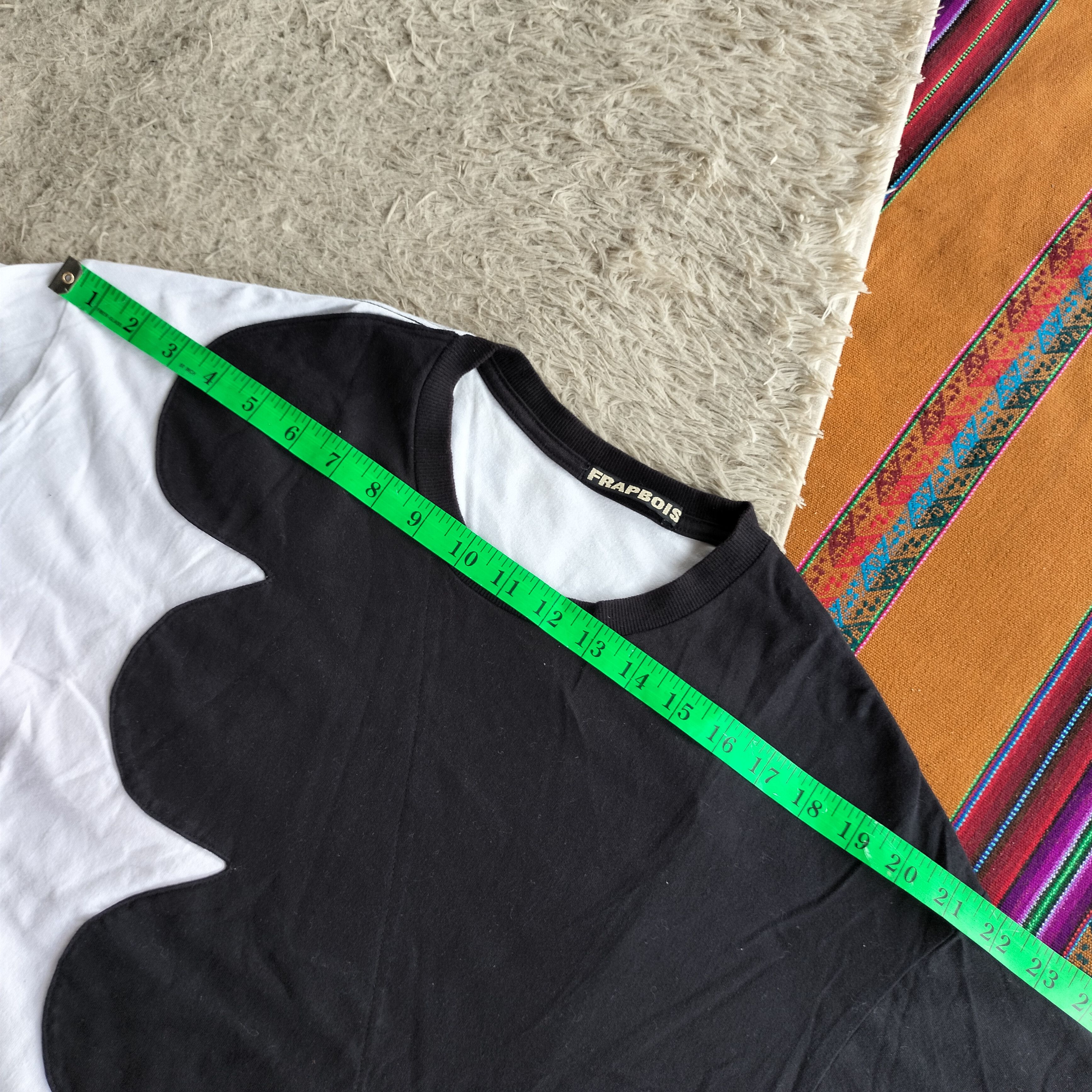 Frapbois Frapbois Eri utsugi black & white S/S shirt Size US M / EU 48-50 / 2 - 9 Thumbnail