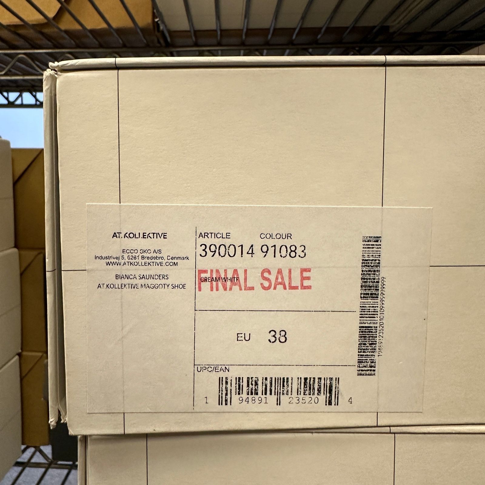 Ecco ECCO KOLLECTIVE X BIANCA SAUNDERS 38 MAGGOTY LOAFER WHITE Size US 7.5 / IT 37.5 - 6 Thumbnail