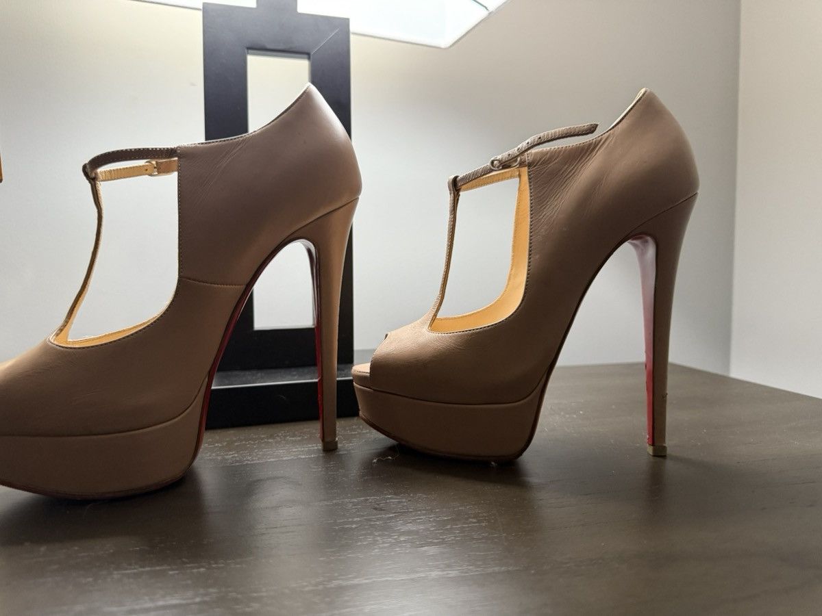 Christian Louboutin Christian Louboutin Lady Peep 150 Nude Heels Size US 6.5 / IT 36.5 - 4 Thumbnail