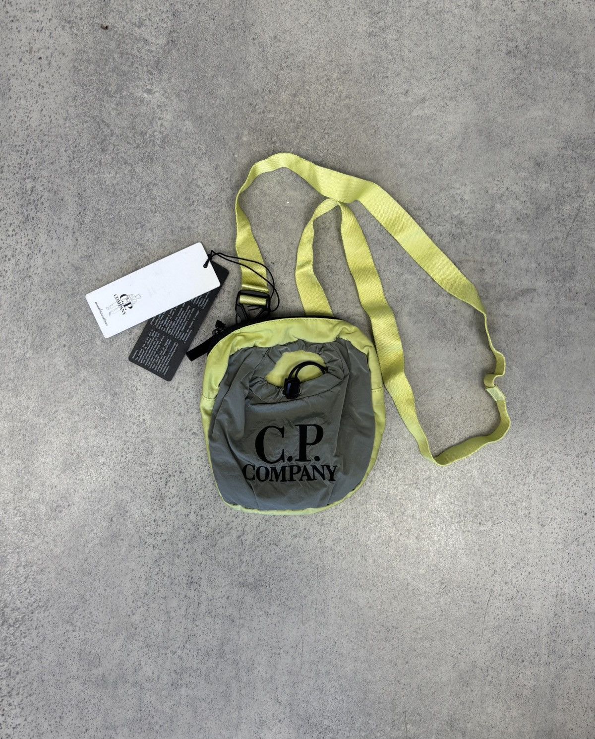 C.P. Company CP Company grey/lime messenger Size ONE SIZE - 1 Thumbnail