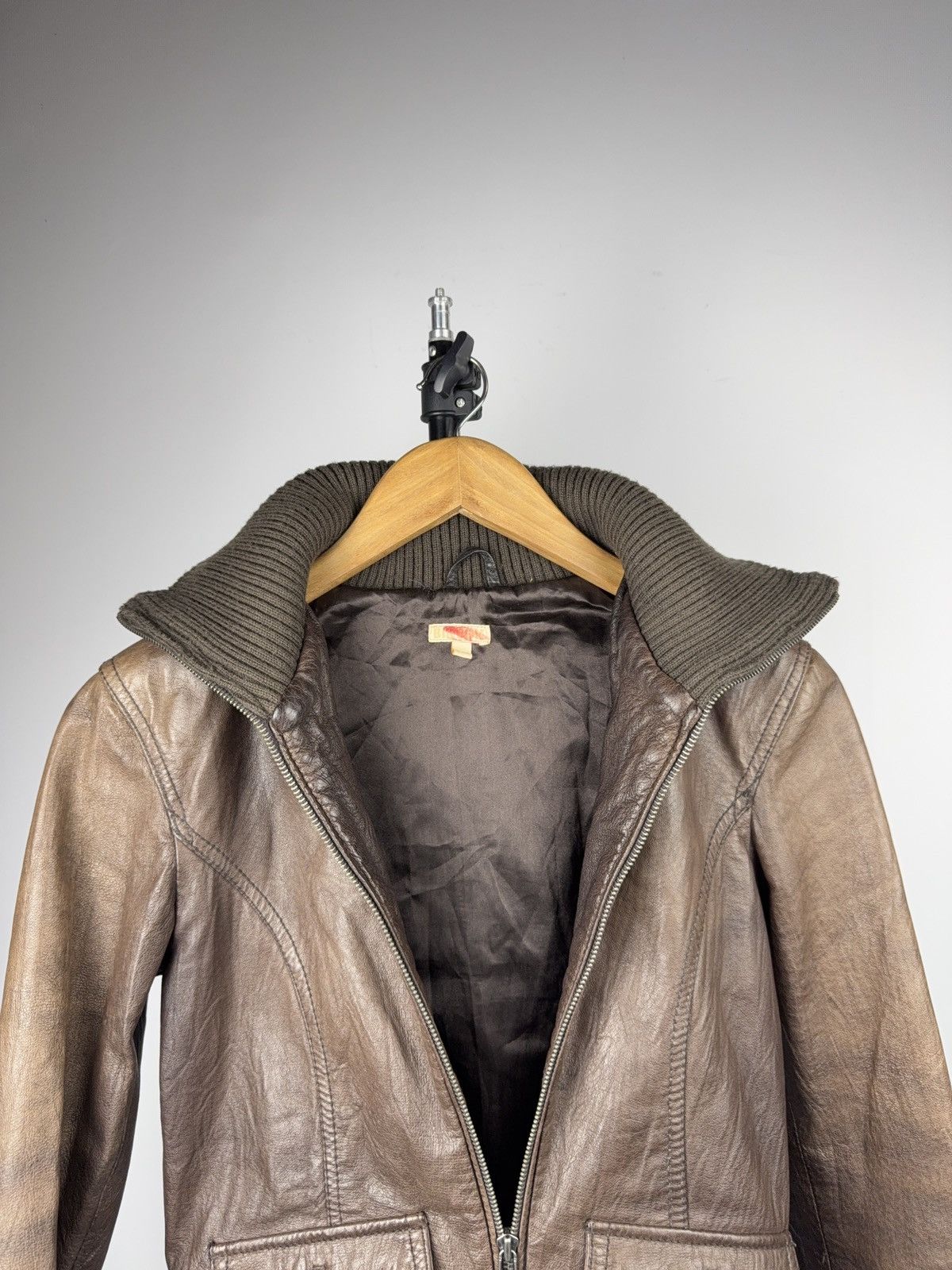 Japanese Brand 90s Retro Avant Garde Brown Leather Hooded Aviator Jacket Size XS / US 0-2 / IT 36-38 - 11 Thumbnail