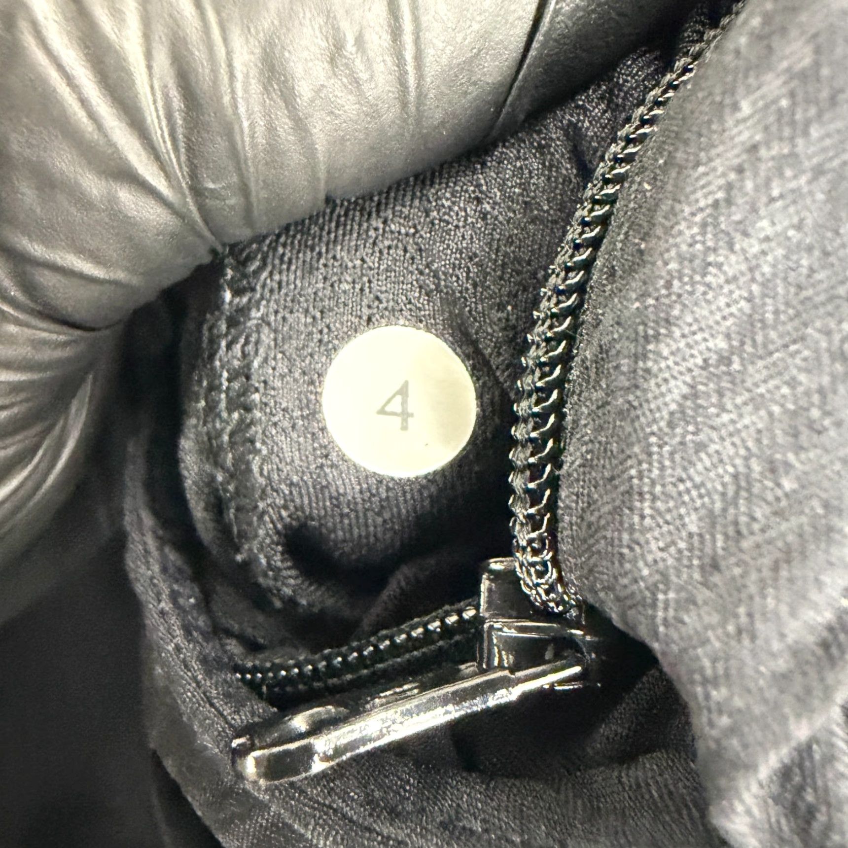 Lululemon Lululemon Transition Jacket Womens Size 4 Black Full Zip Long Sleeve Athletic Size S / US 4 / IT 40 - 7 Thumbnail