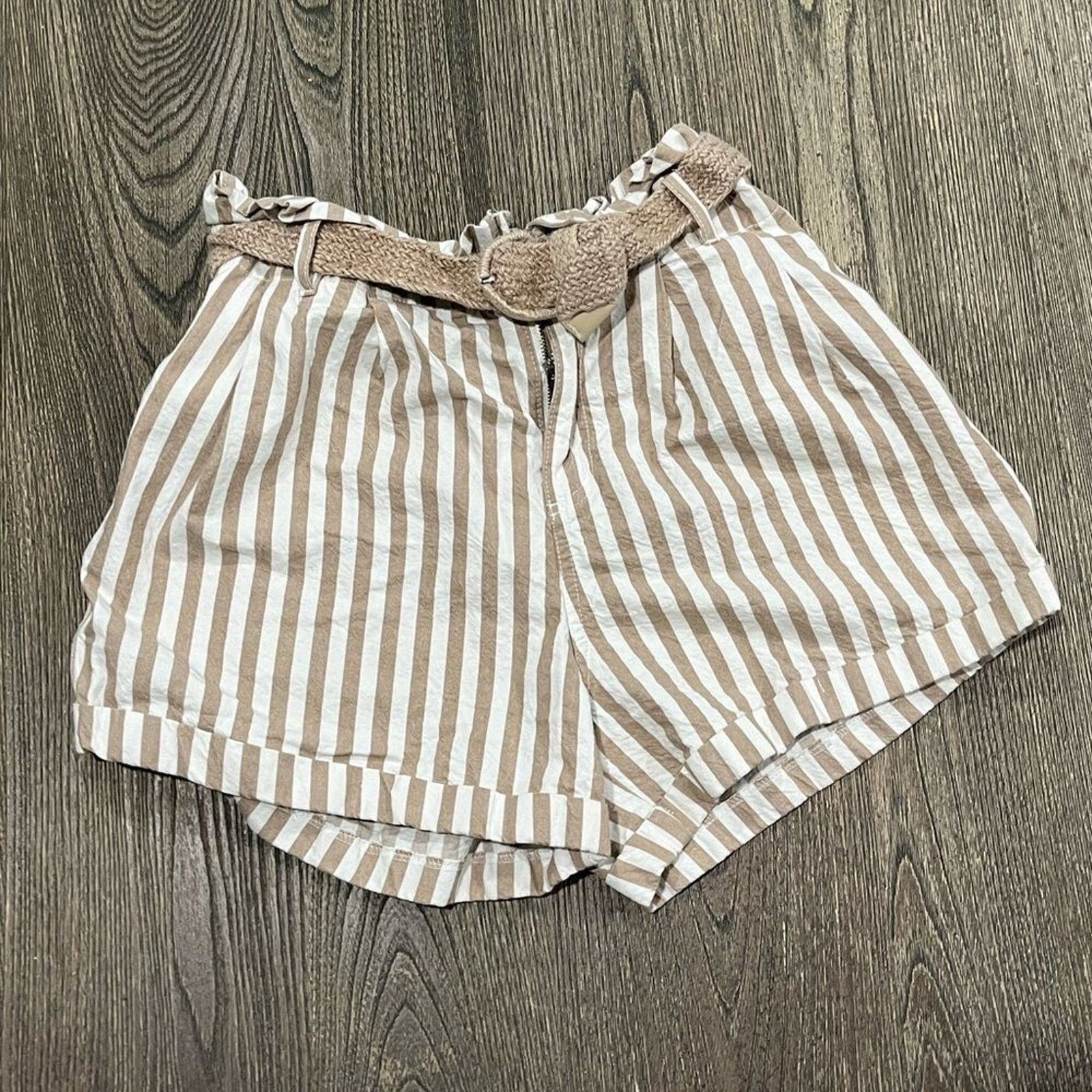Vintage Altar'd State Striped High Rise Belted Shorts Relaxed Fit L Size 31" - 1 Thumbnail