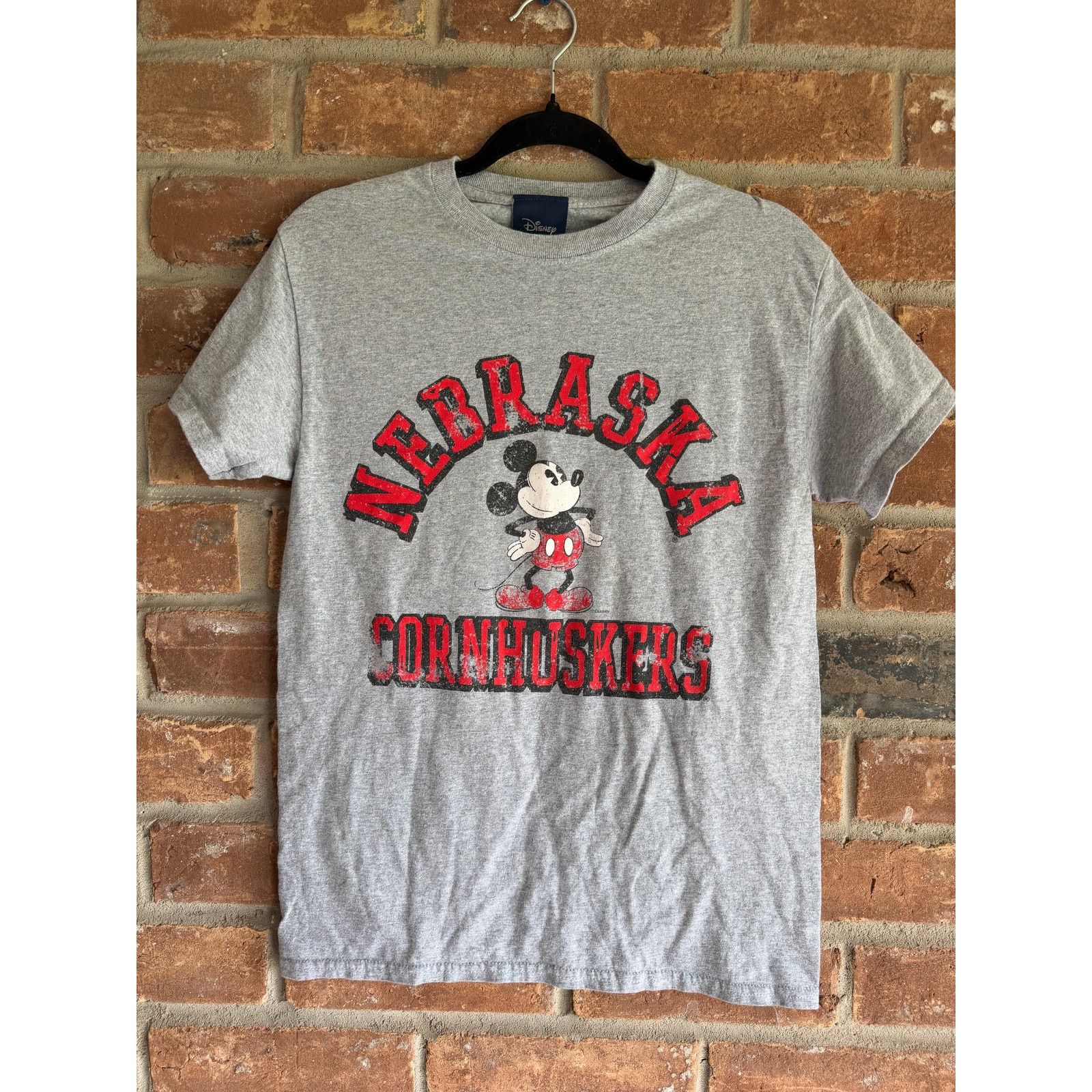 Disney Disney Mickey Nebraska Cornhuskers Tee Vintage Style Size US S / EU 44-46 / 1 - 1 Thumbnail