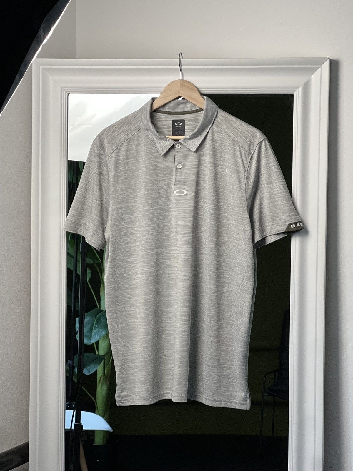 Oakley Oakley Aero Hydrolix Polo Shirt Gray L Indonesia Size US L / EU 52-54 / 3 - 1 Thumbnail