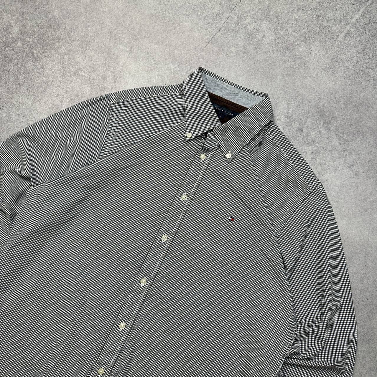 Tommy Hilfiger Vintage Tommy Hilfiger Shirt, Size L – Classic Preppy Long Size US L / EU 52-54 / 3 - 2 Thumbnail
