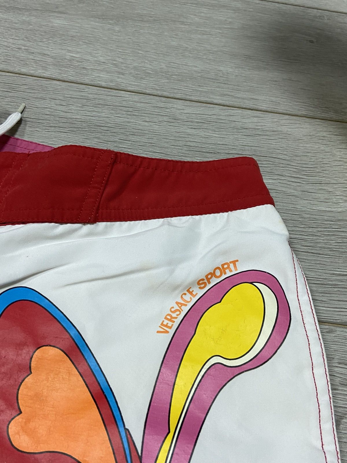 Versace Versace 🦋 sport vintage butterfly overprint shorts Size US 32 / EU 48 - 11 Thumbnail